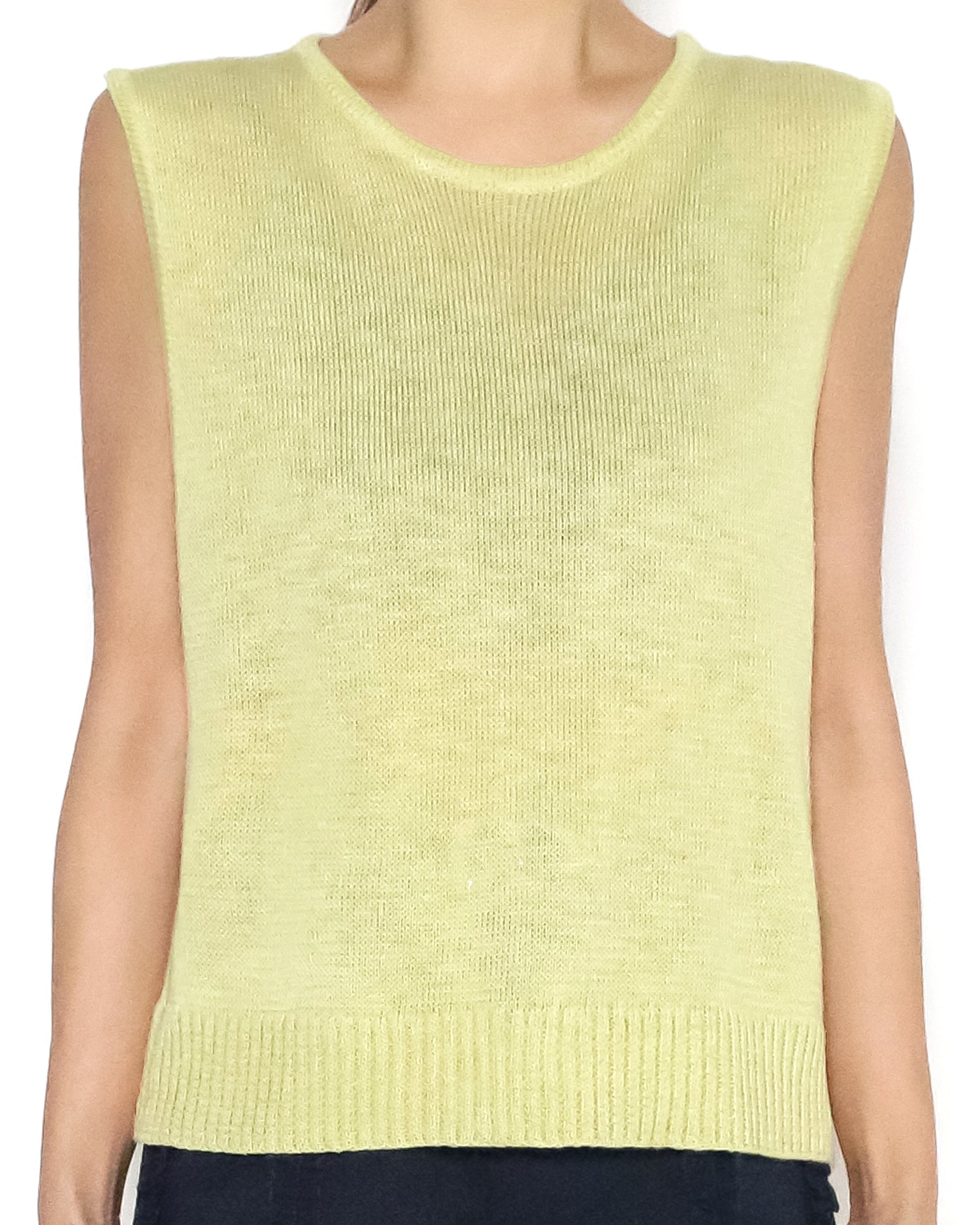 yellow basic fine knitted vest *pre-order*