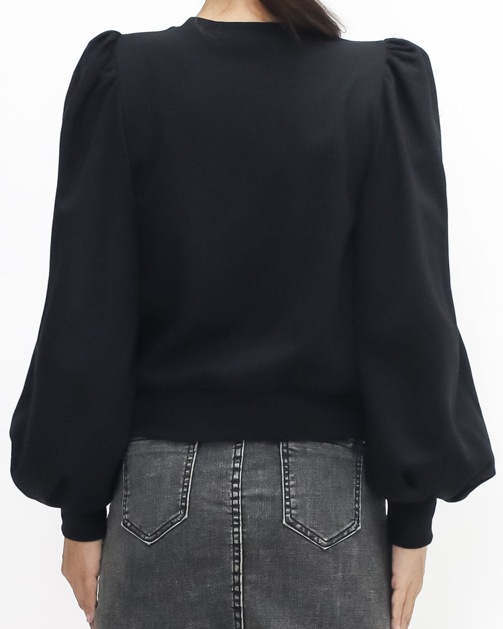 black stitched front puff sleeves sweatshirt *pre-order*