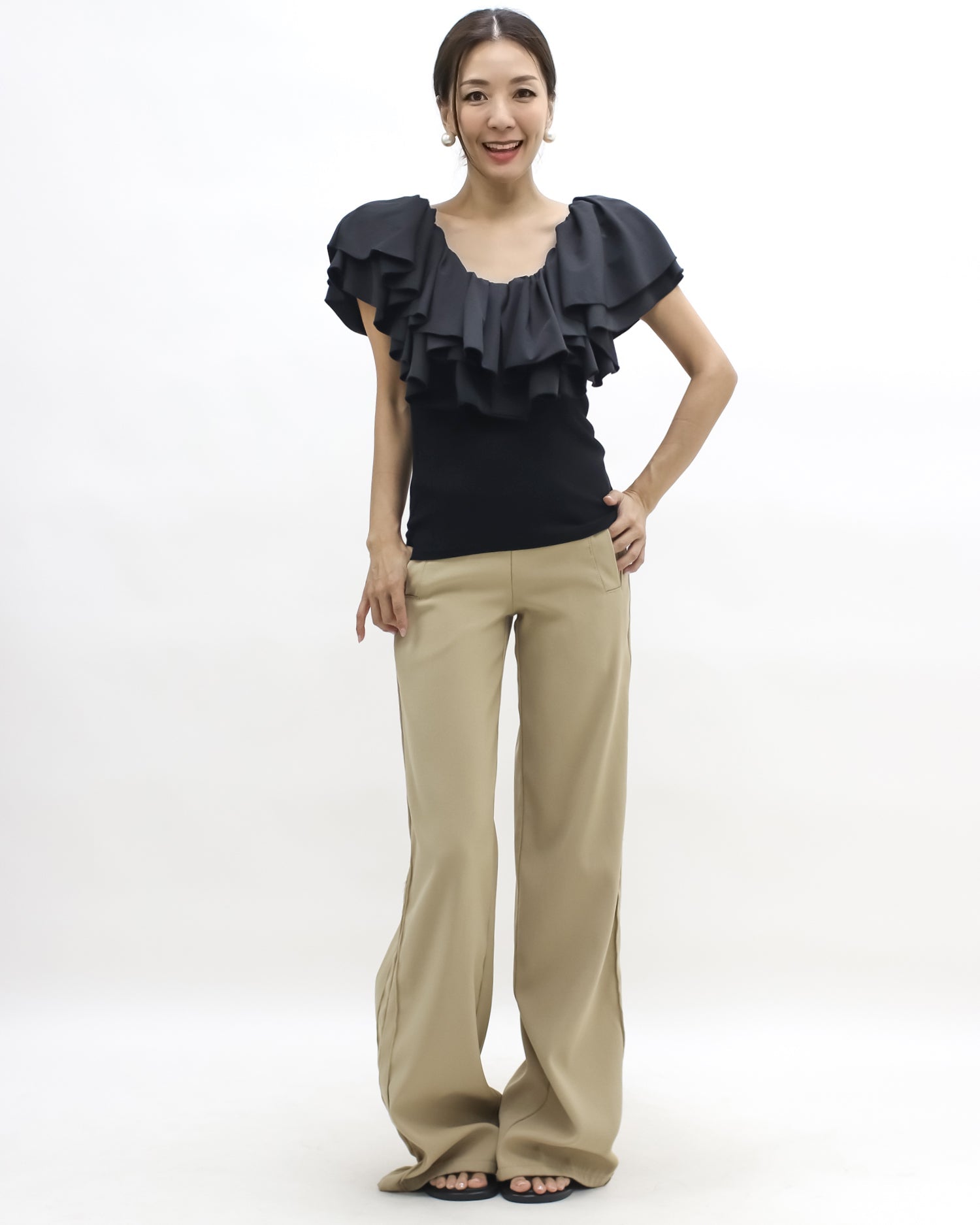 black ruffles chain back vest *pre-order*