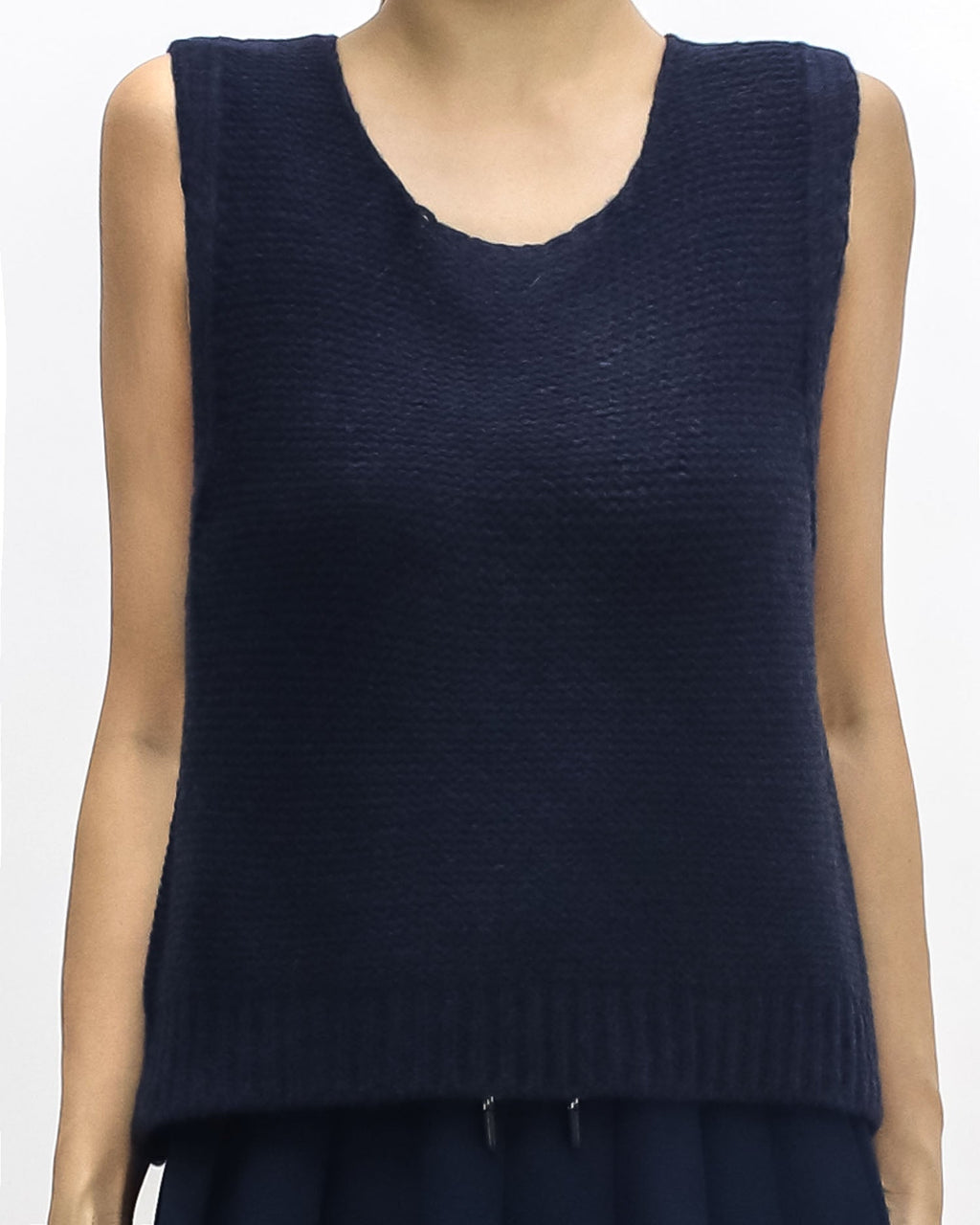 navy w/ ivory bows back knitted vest *pre-order*