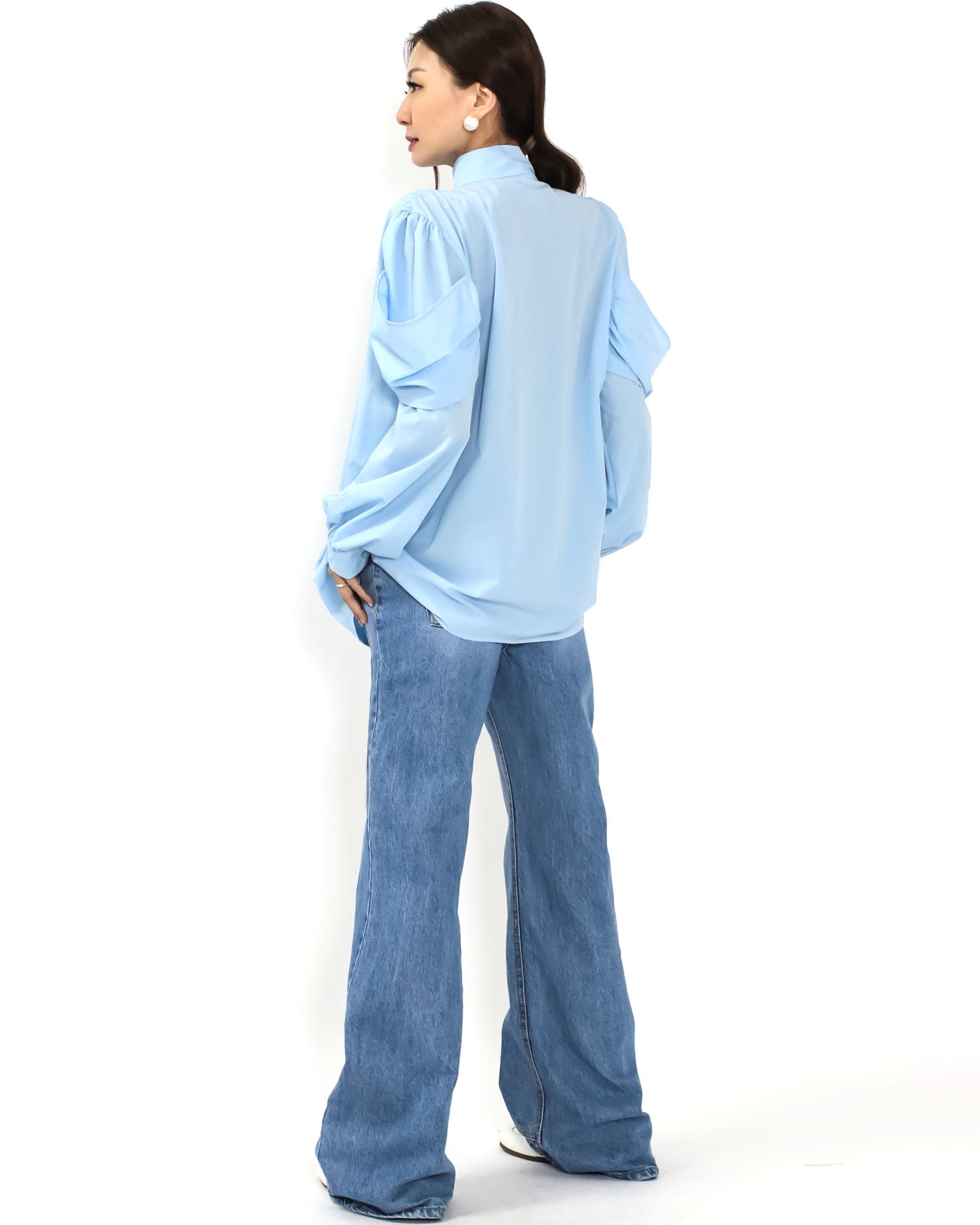 blue sleeves details w/ wrap neckline slinky shirt