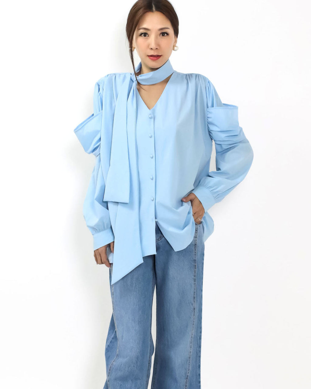 blue sleeves details w/ wrap neckline slinky shirt