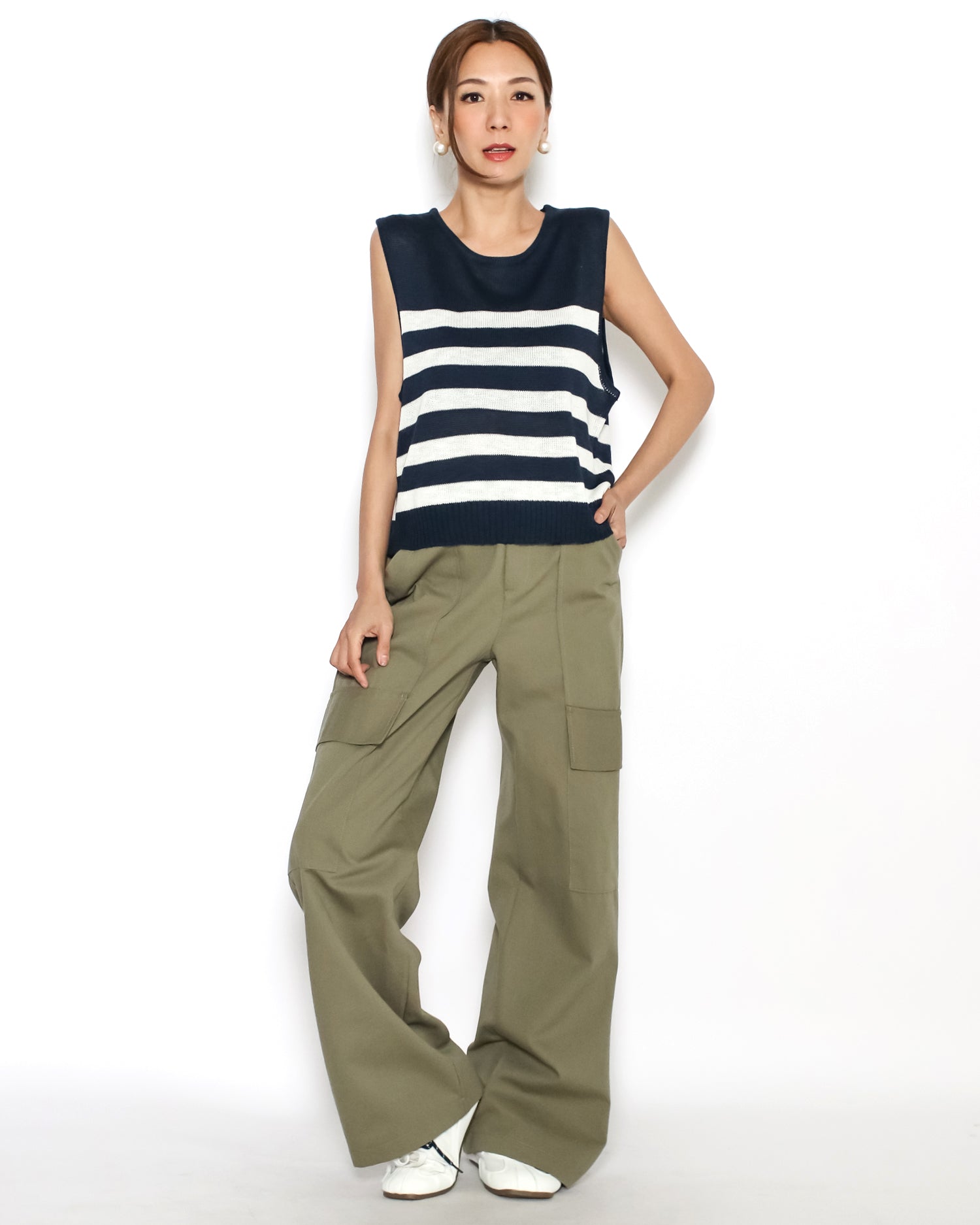 navy & ivory stripes fine knitted vest *pre-order*