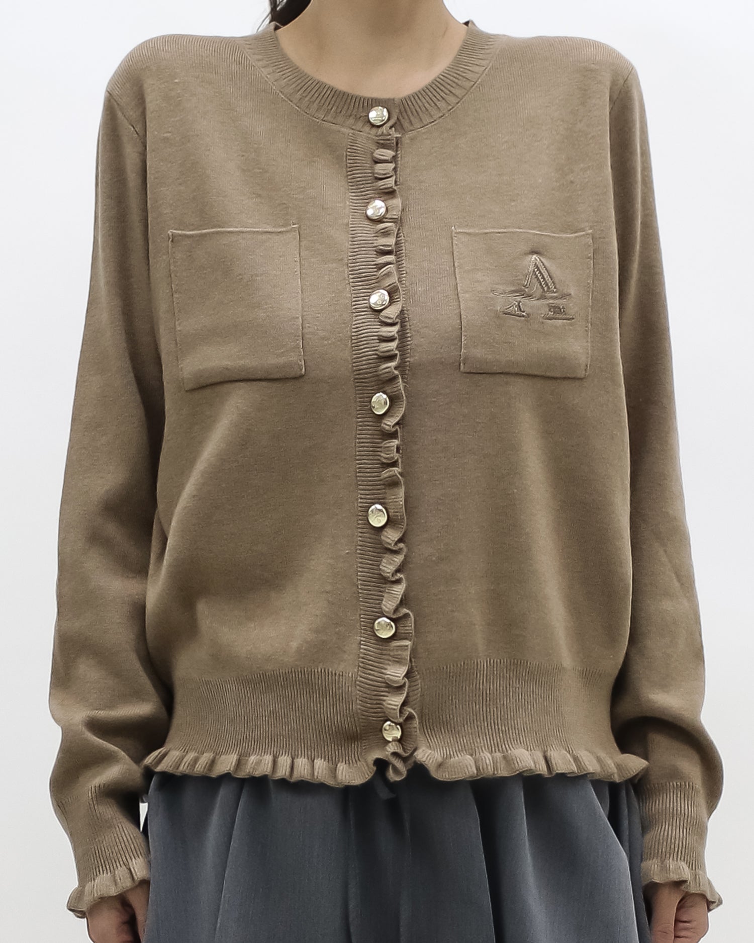 beige ruffles hem w/ embroidered front knitted cardigan *pre-order*