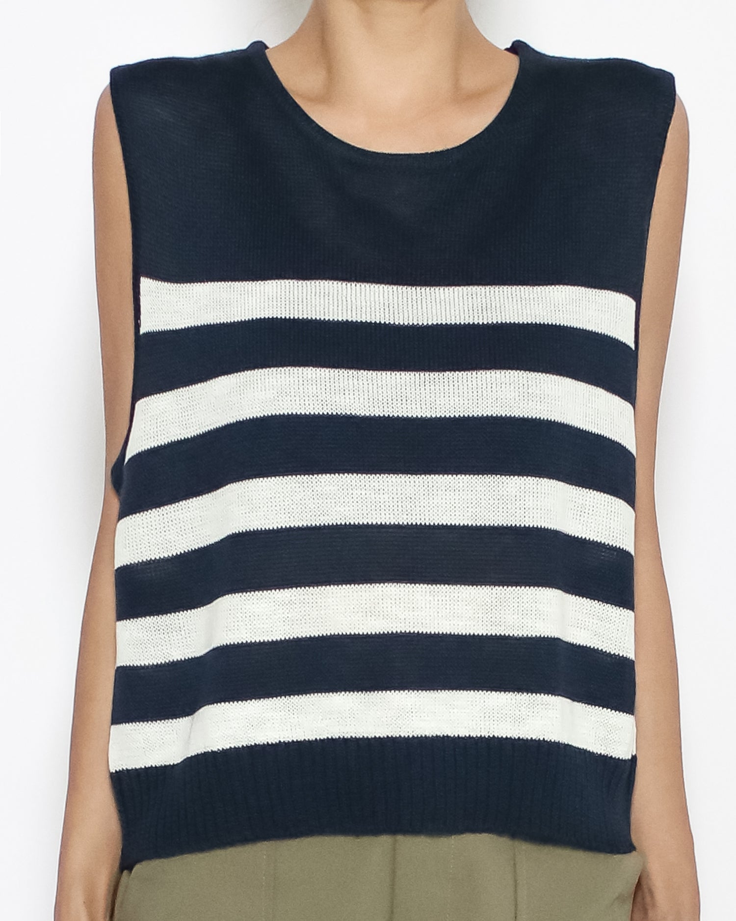 navy & ivory stripes fine knitted vest *pre-order*