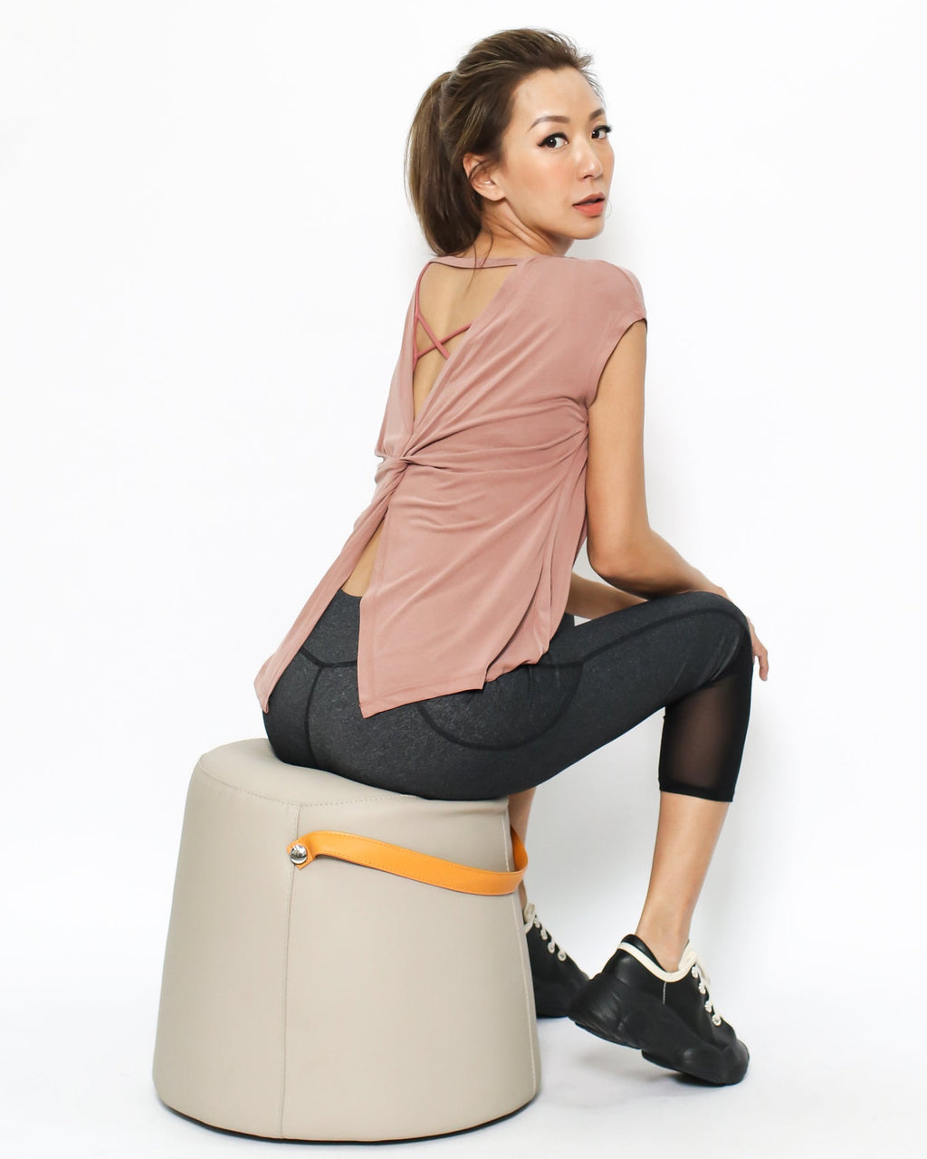 dusty pink ruched back tee *pre-order*