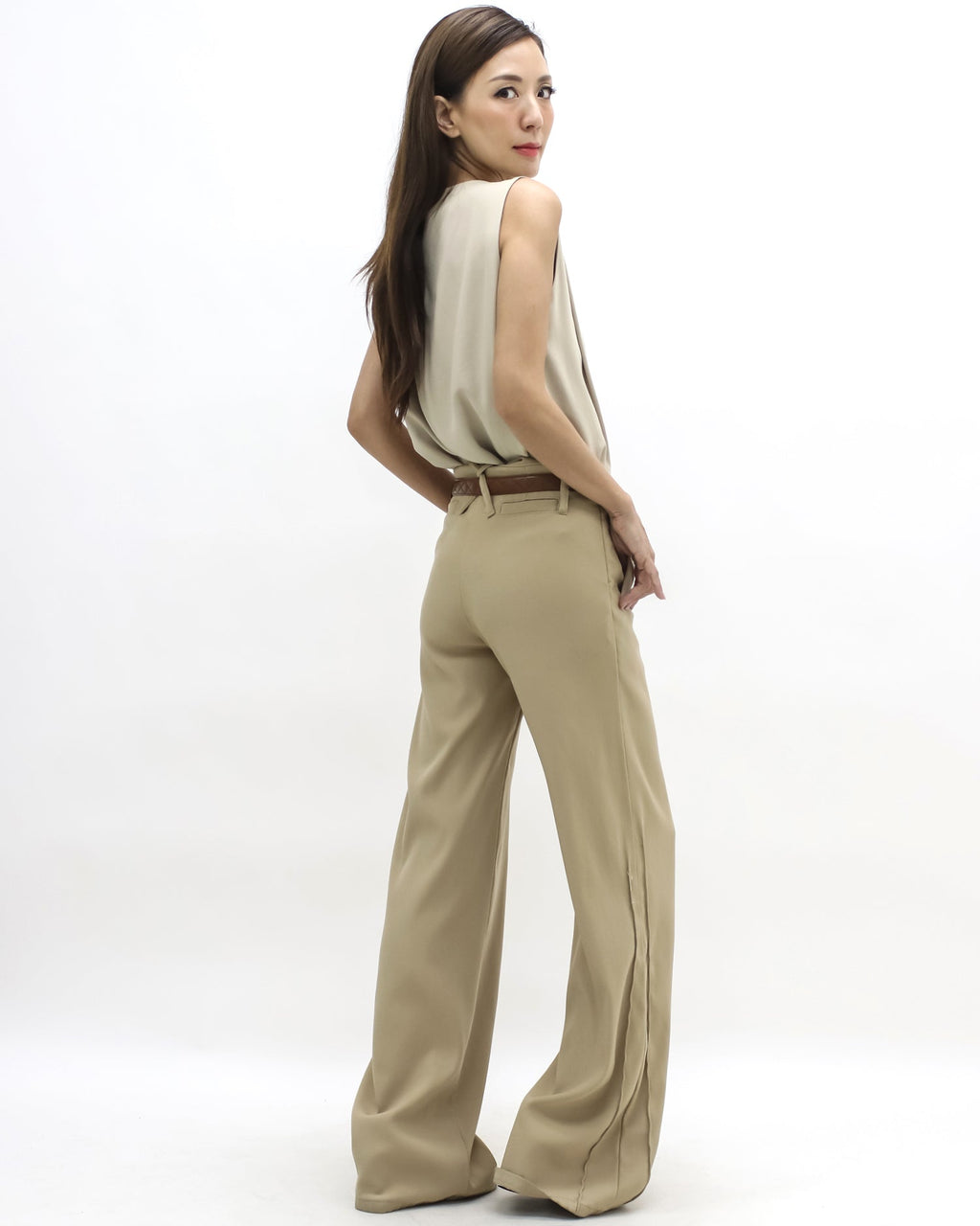 beige pleats front slinky vest