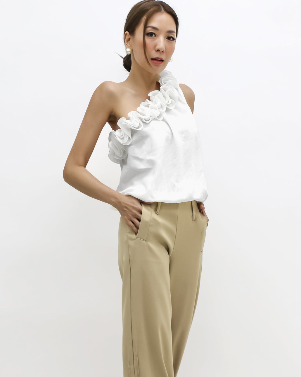 ivory flowers one shoulder top *pre-order*