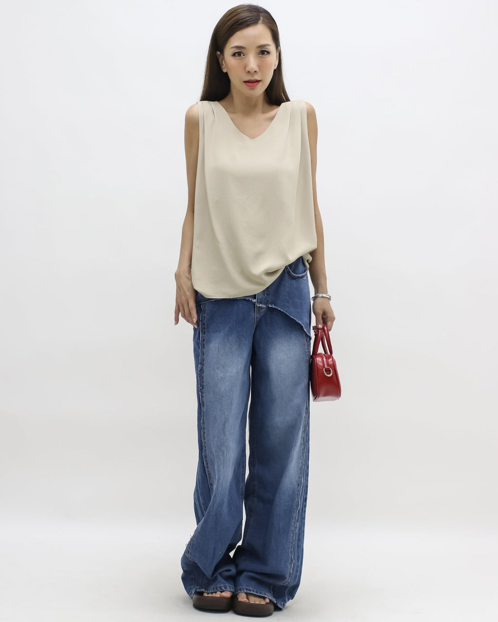 beige pleats front slinky vest