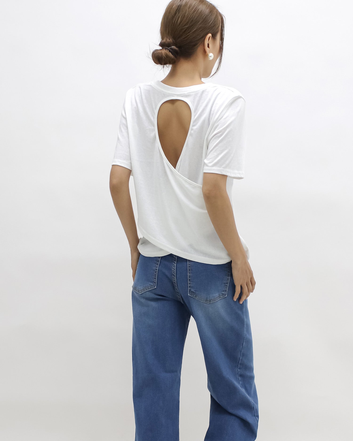 ivory cutout back tee