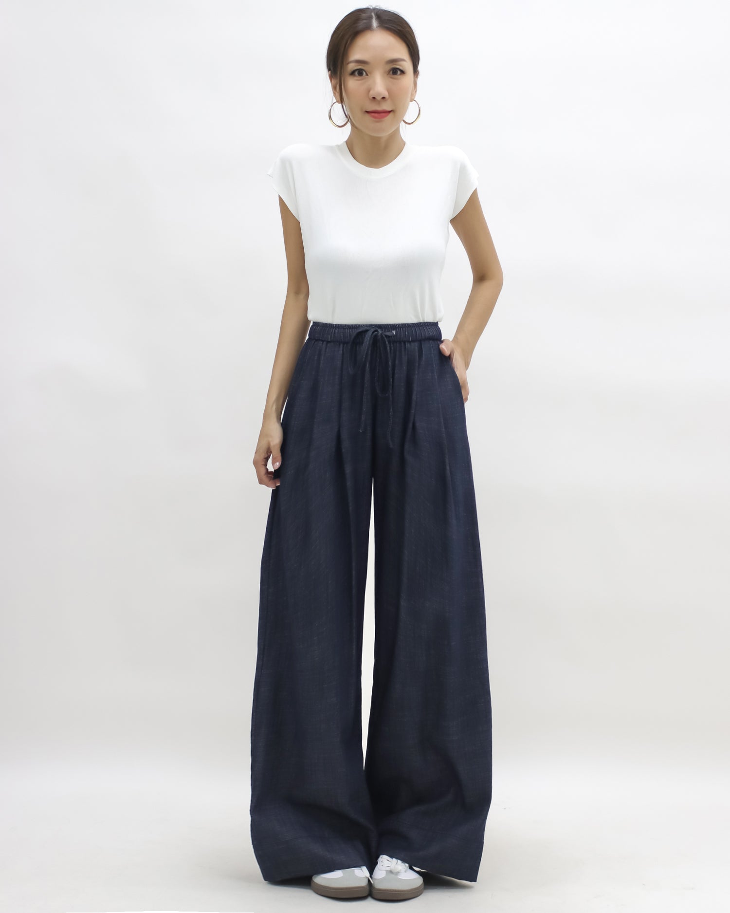 indigo denim pleats wide leg pants *pre-order*