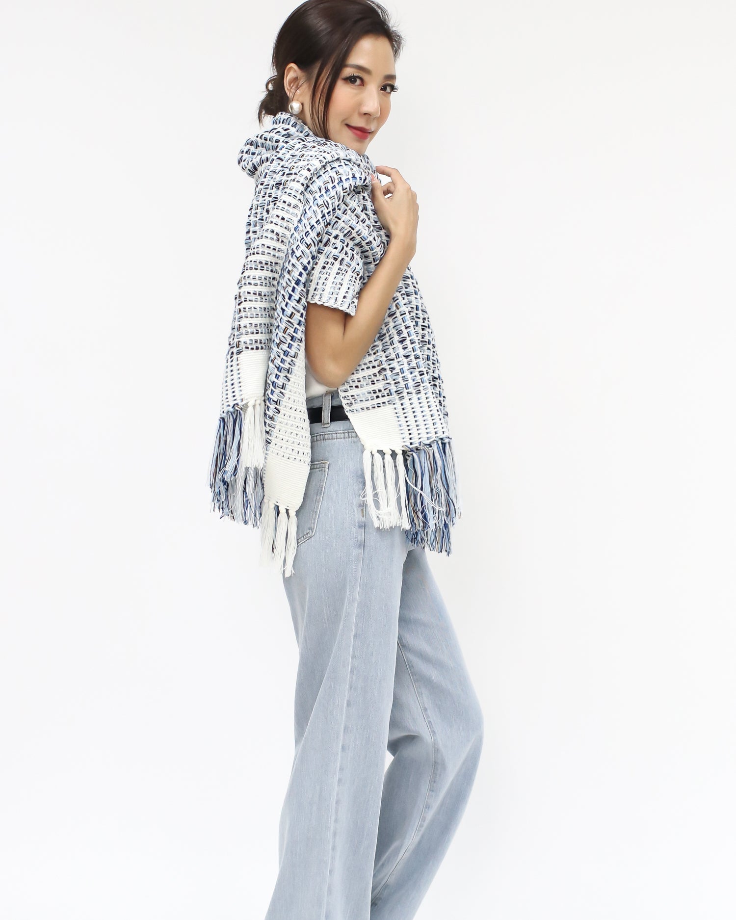 blue & ivory tassels knitted scarf *pre-order*