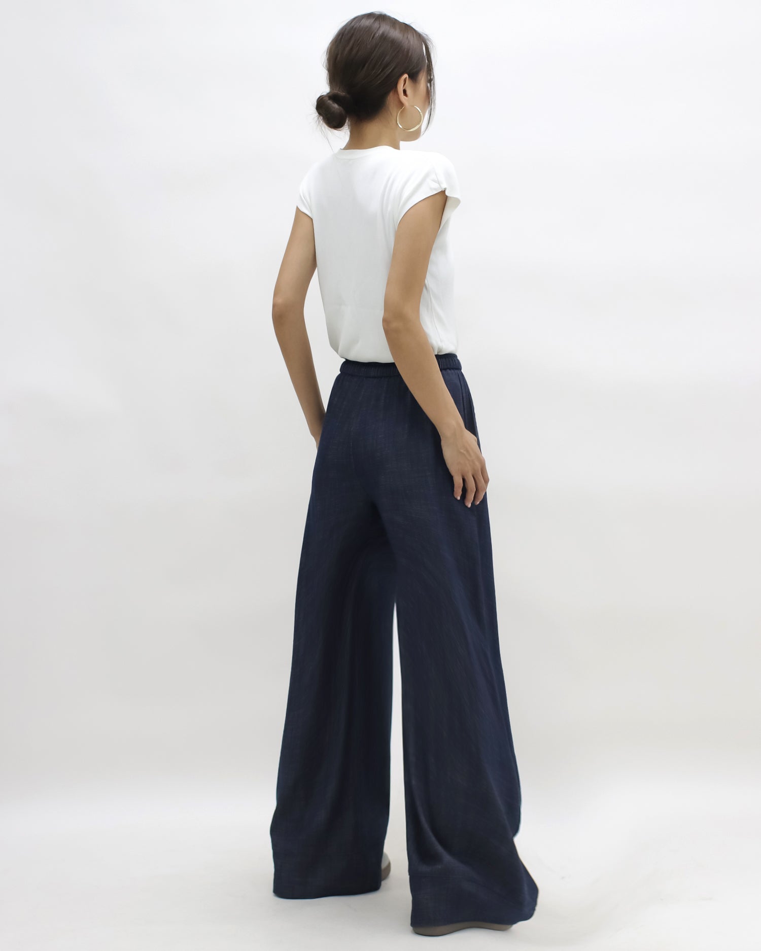 indigo denim pleats wide leg pants *pre-order*