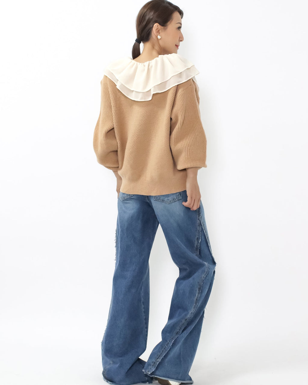 beige & ivory mesh layer neckline knitted top *pre-order*