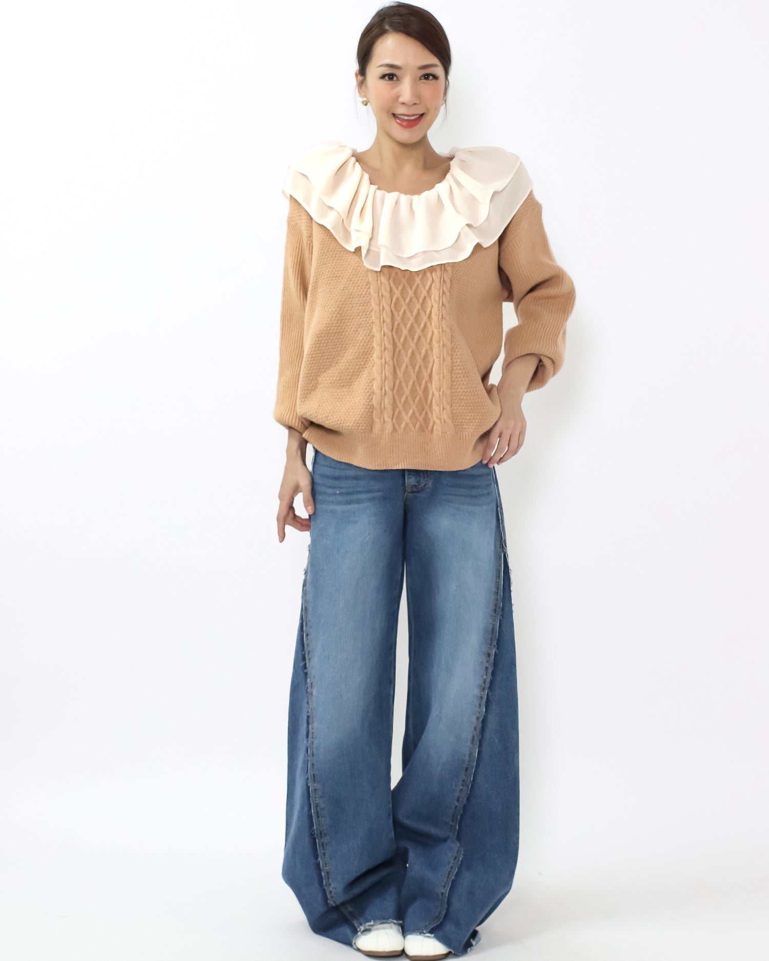 beige & ivory mesh layer neckline knitted top *pre-order*