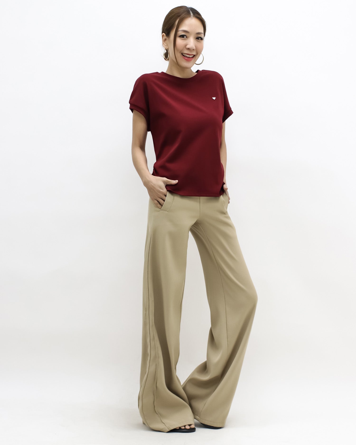 burgundy round shoulder tee *pre-order*