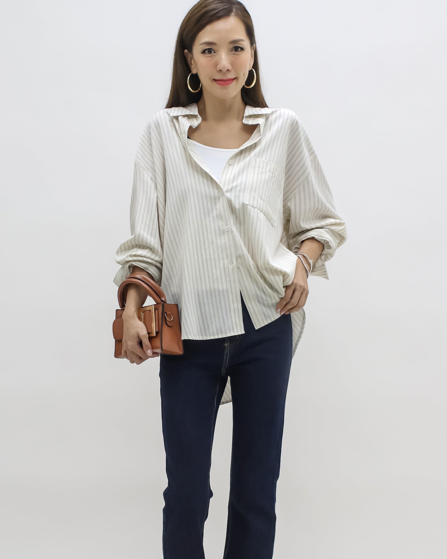 ivory w/ beige stripes label back shirt *pre-order*