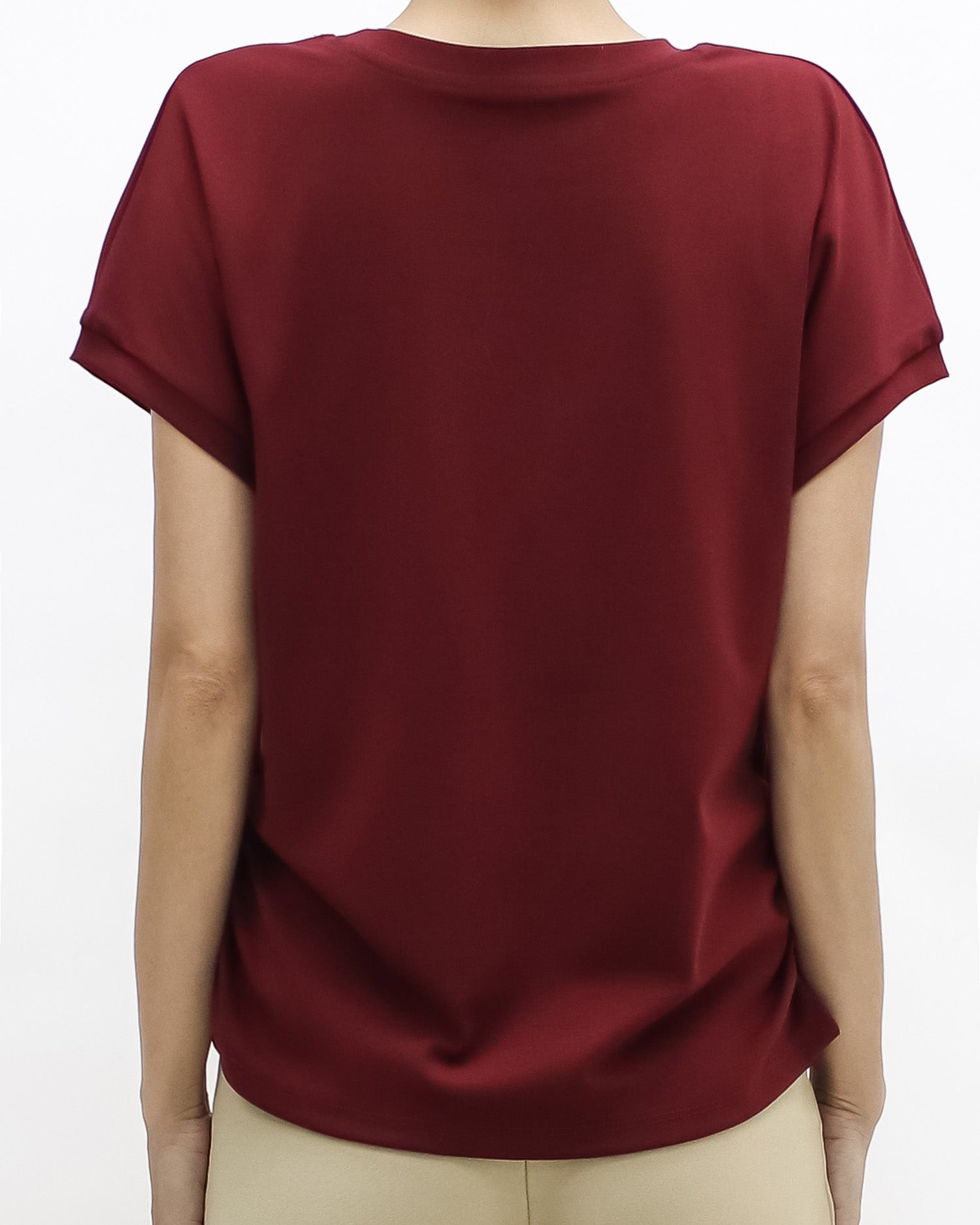 burgundy round shoulder tee *pre-order*