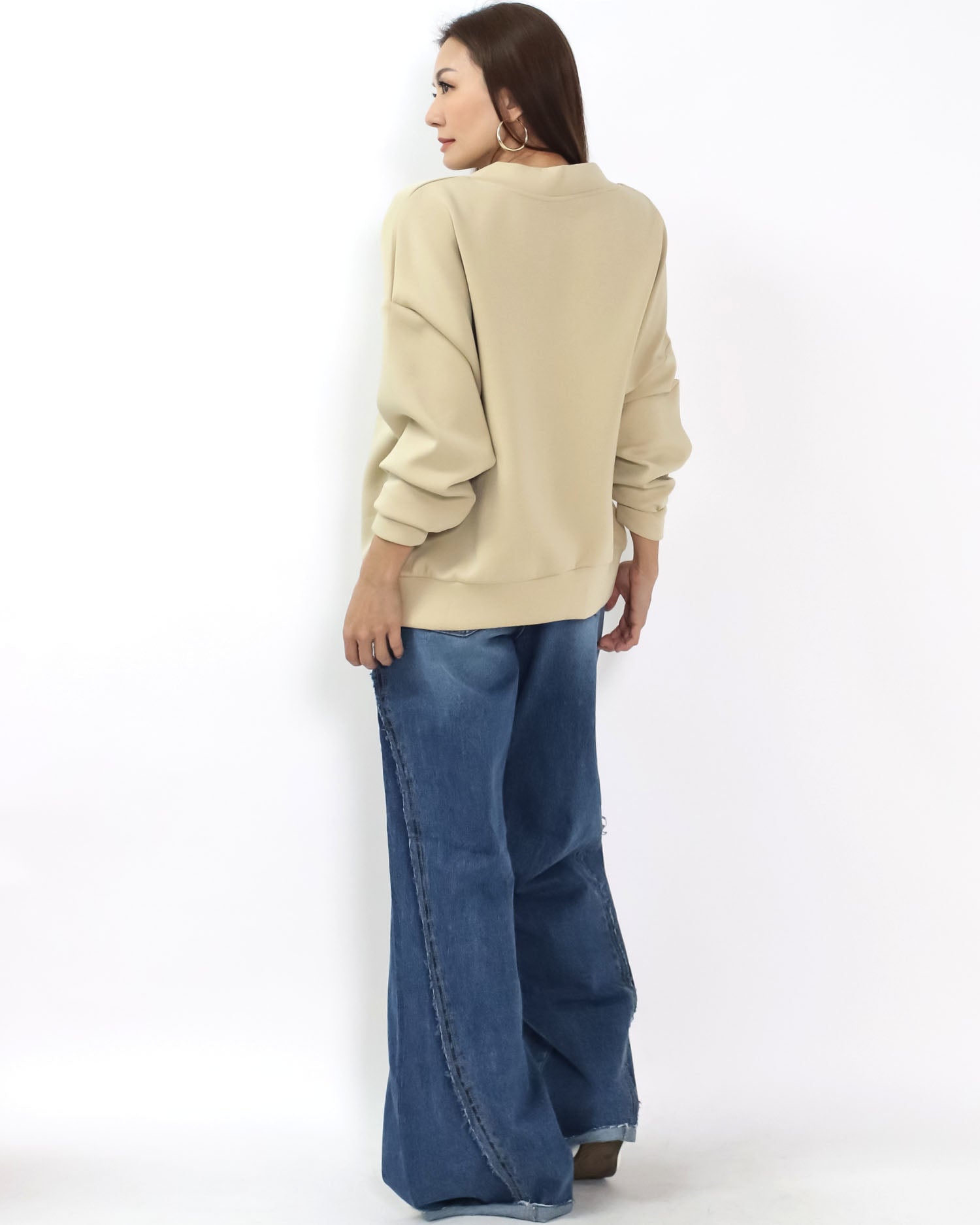 beige V neck neoprene sweatshirt *pre-order*