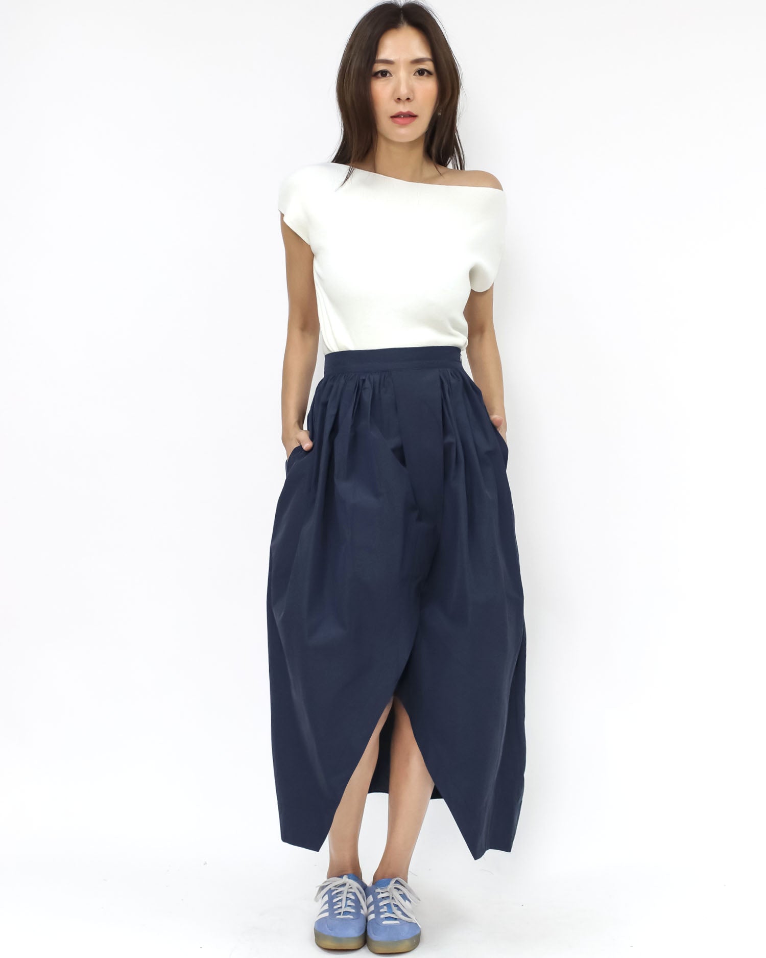 navy split front longline skirt *pre-order*