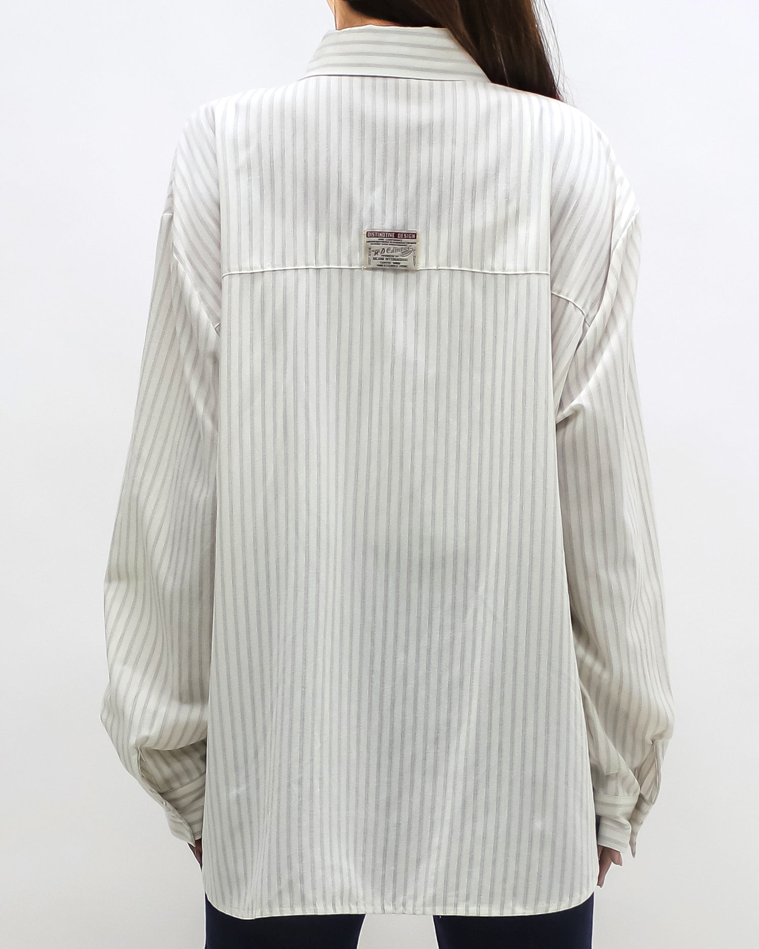 ivory w/ beige stripes label back shirt *pre-order*