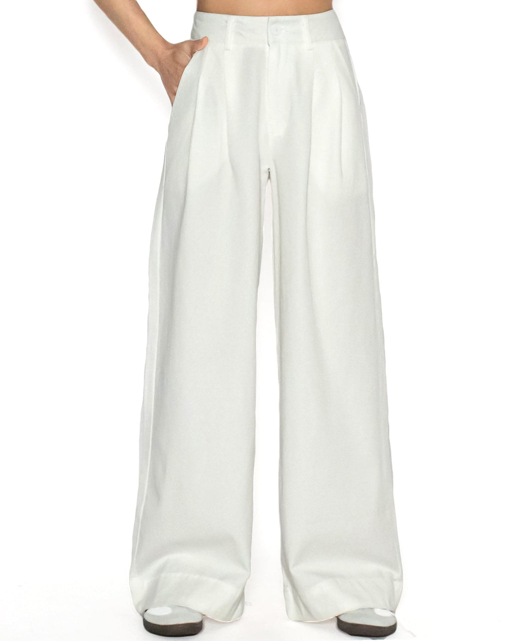 ivory straight legs fold hem pants *pre-order*