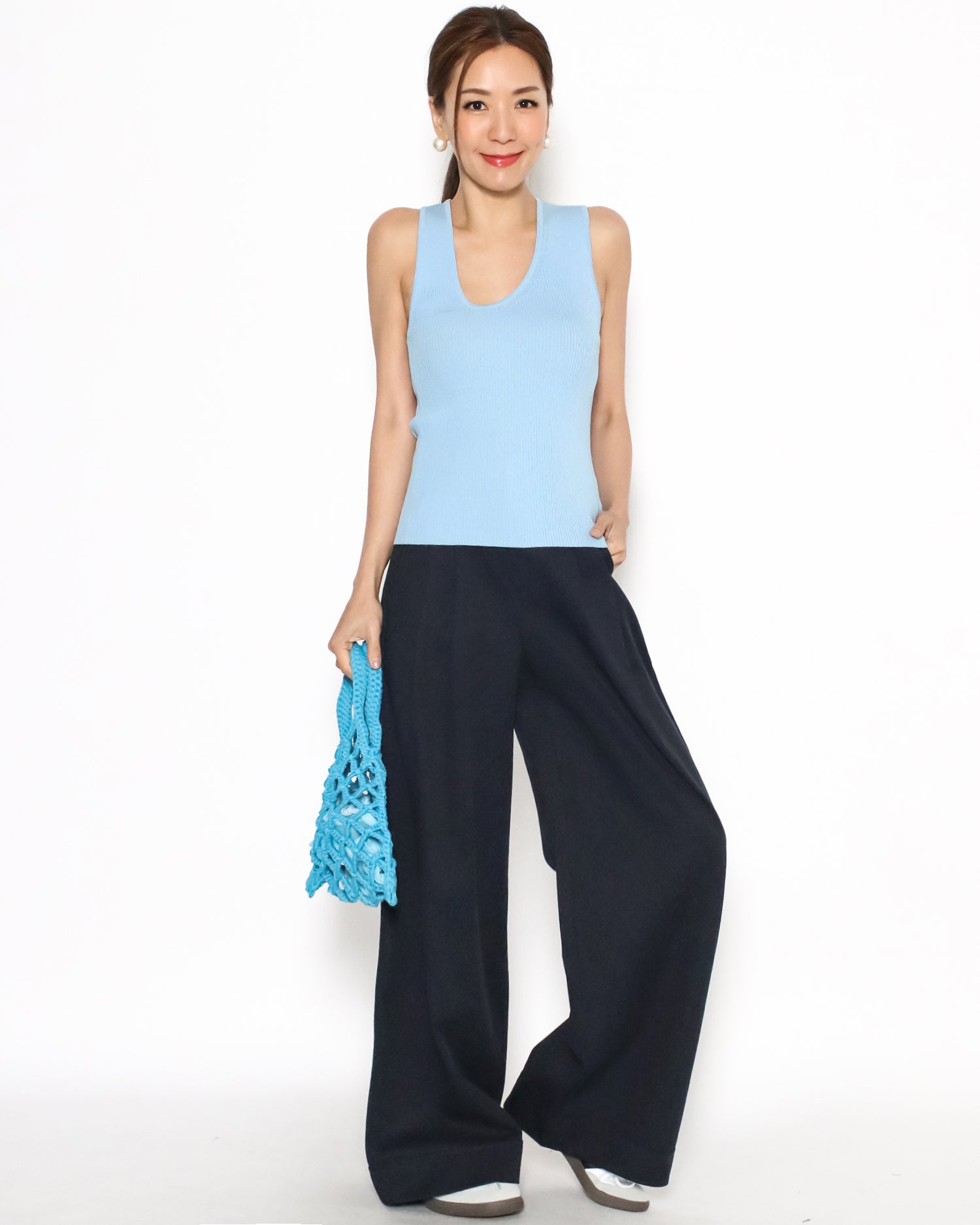 blue cutout back ottoman knitted vest *pre-order*