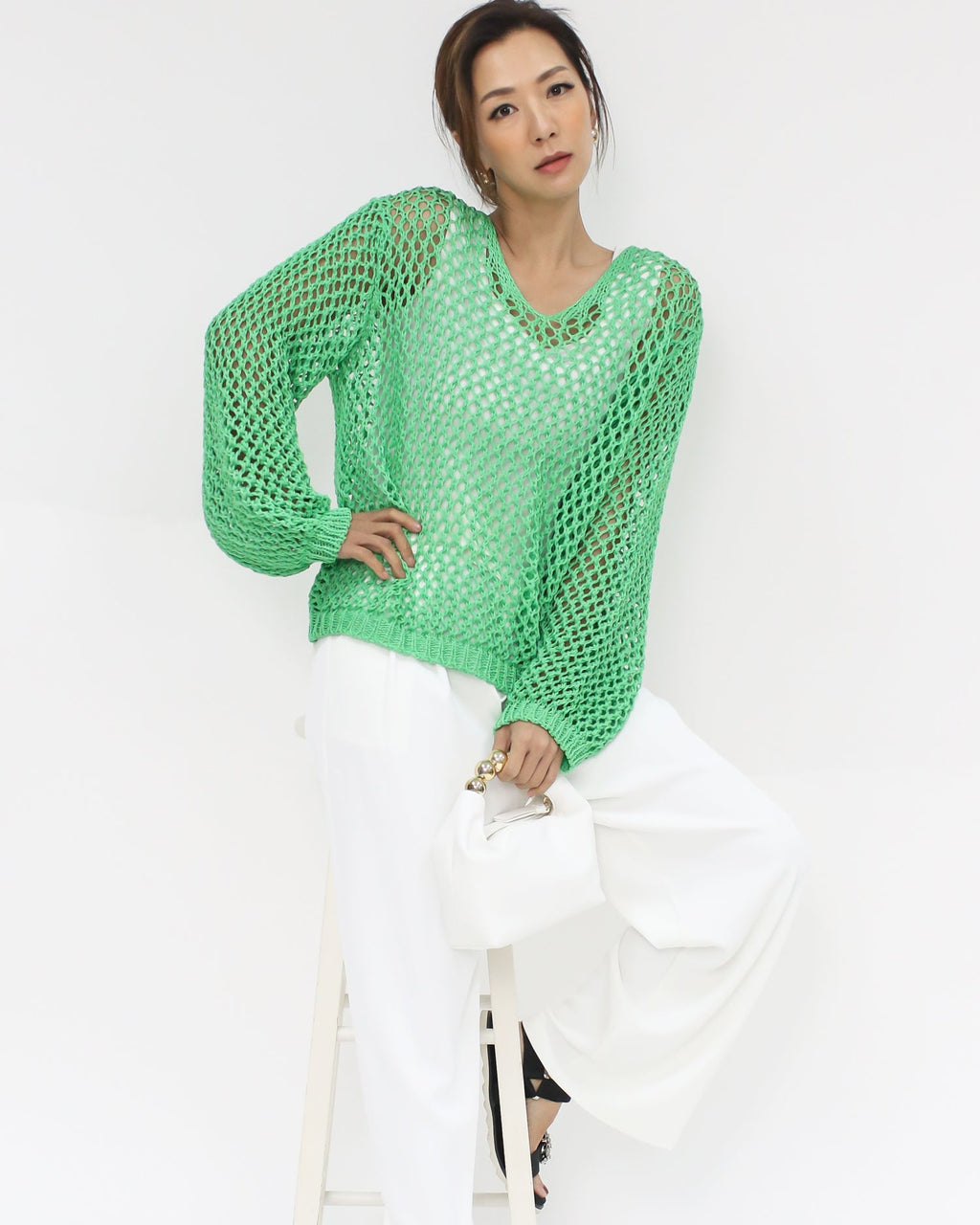 ivory PU leather w/ gold metal balls handle bag *pre-order*