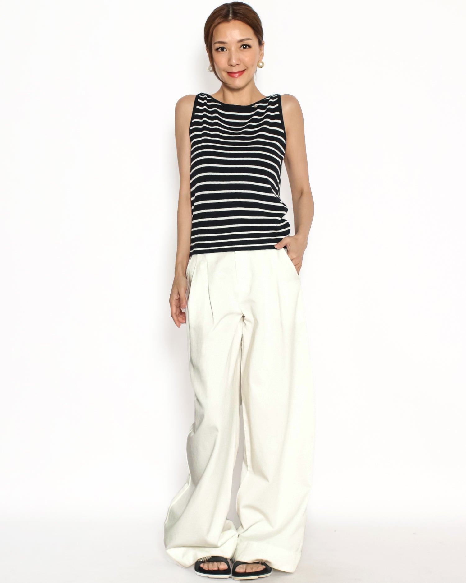 black & ivory stripes knitted vest *pre-order*