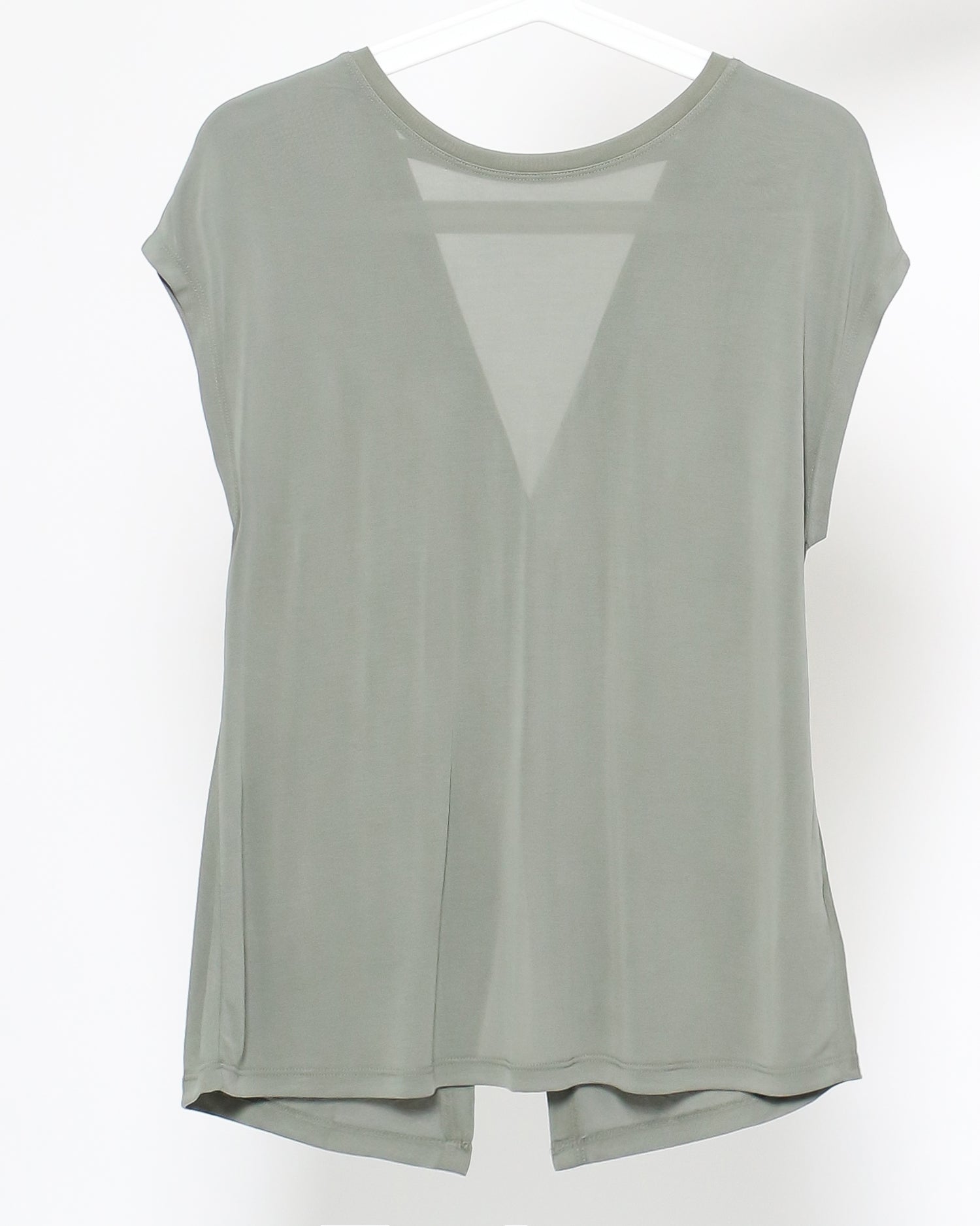green ruched back tee *pre-order*