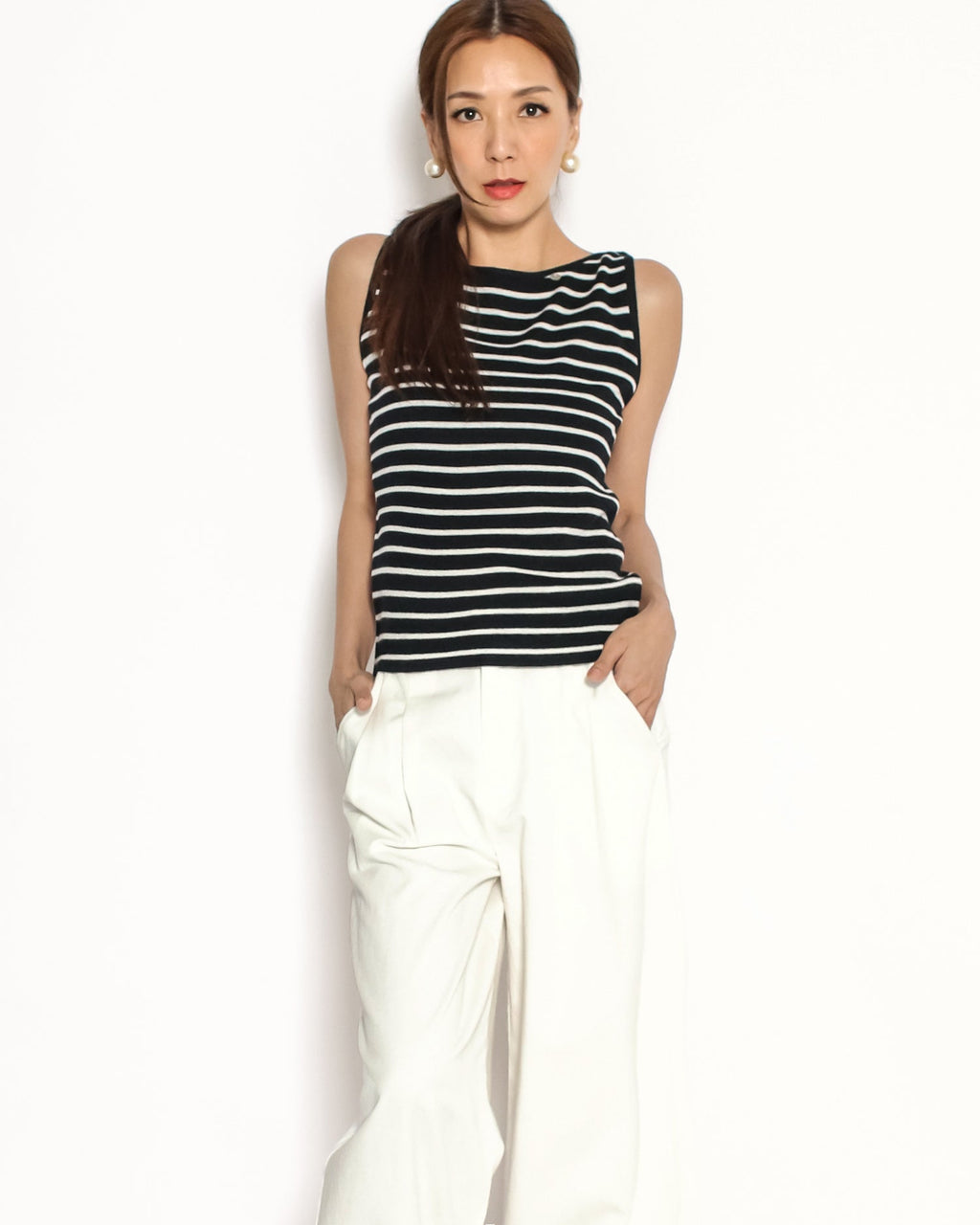 black & ivory stripes knitted vest *pre-order*