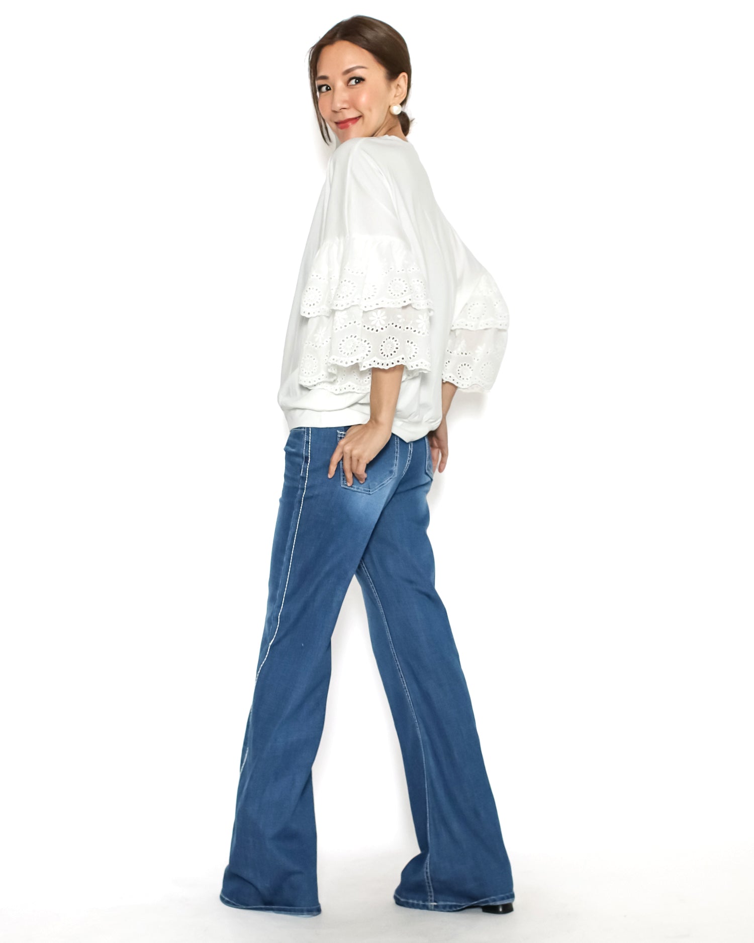 ivory w/ crochet layer sleeves tee *pre-order*