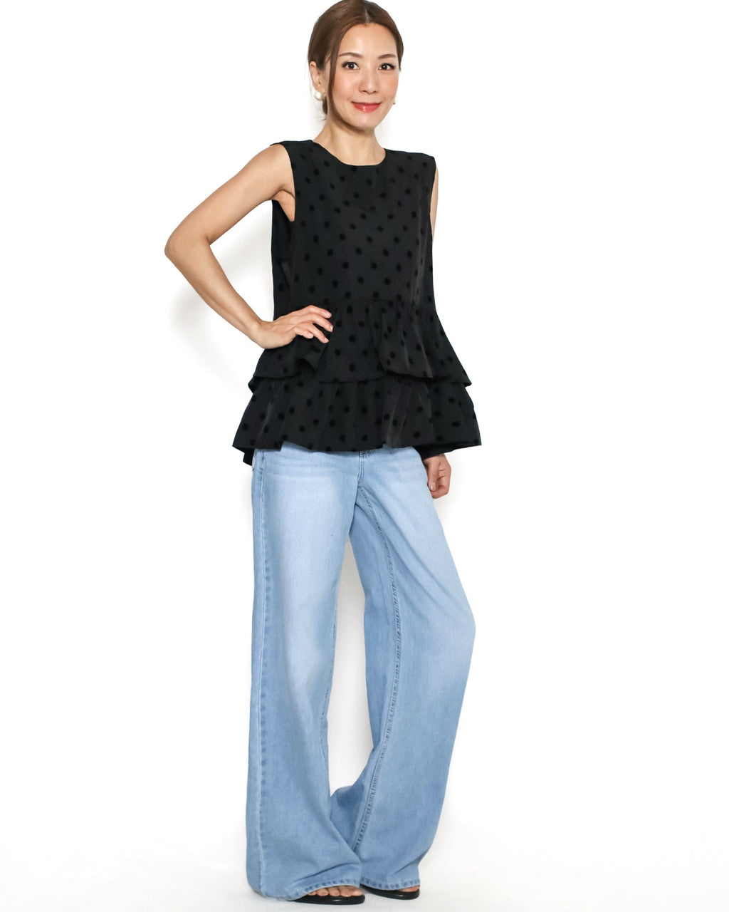 black polka dots ruffles layer vest *pre-order*