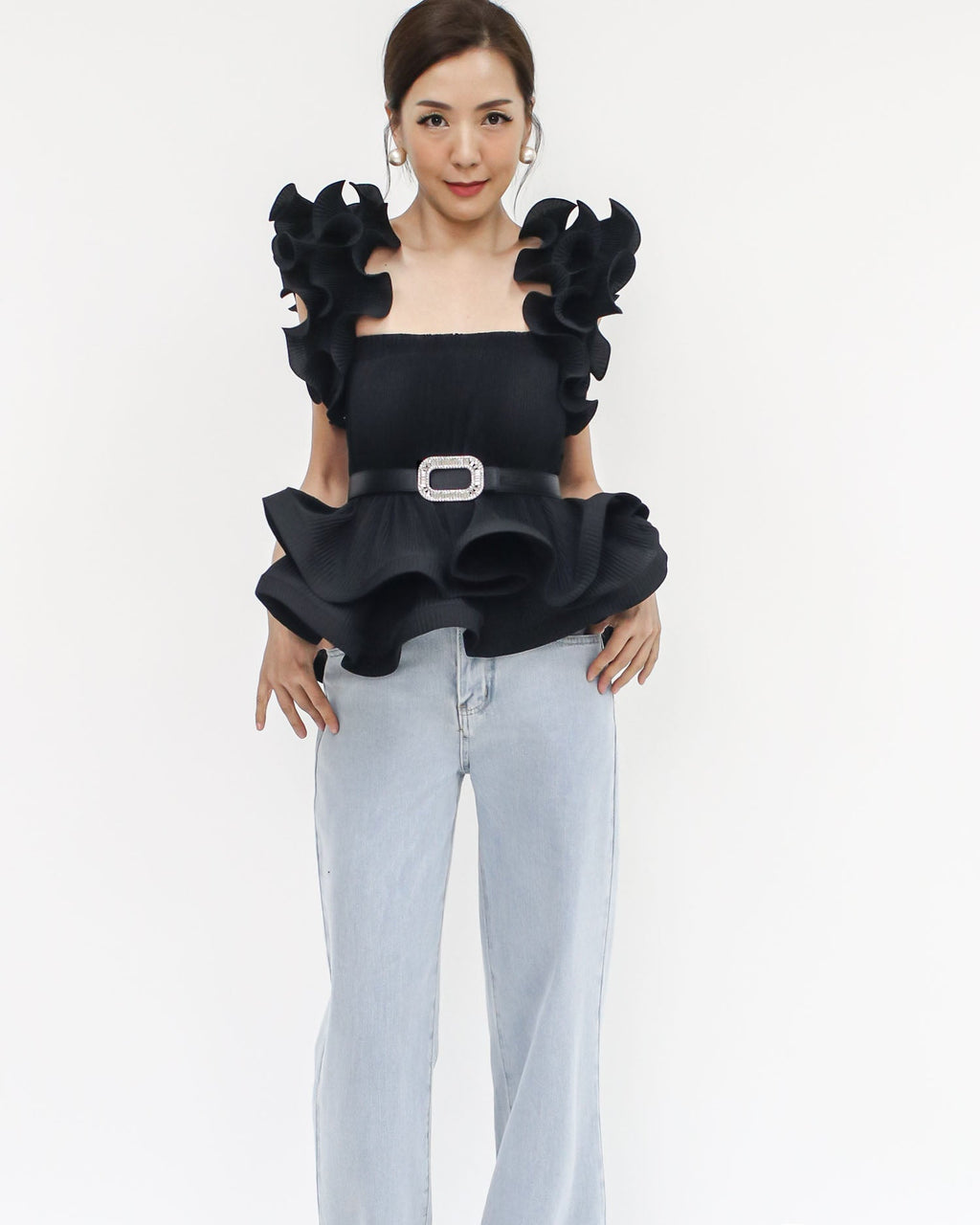 black pleats ruffles top *pre-order*