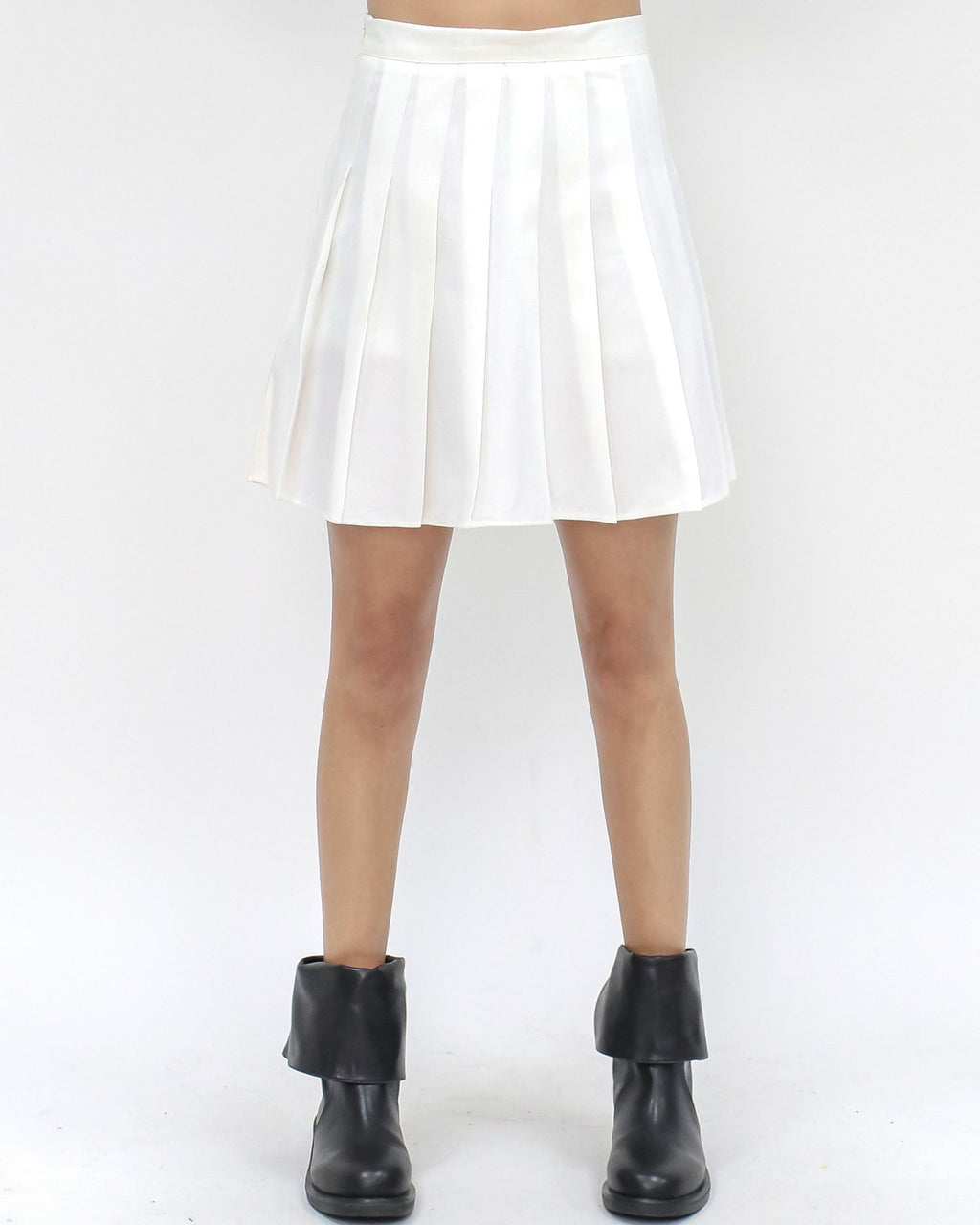 ivory pleats crepe skorts -S