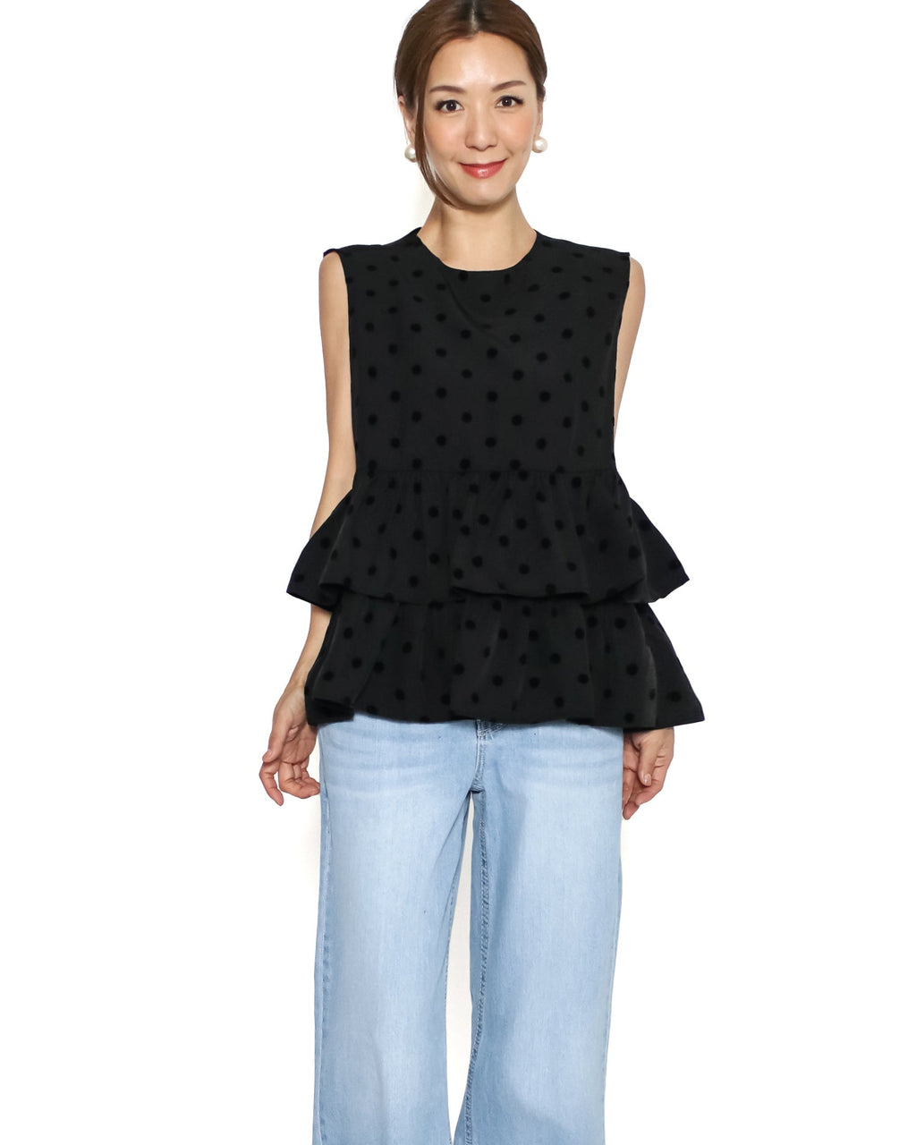black polka dots ruffles layer vest *pre-order*