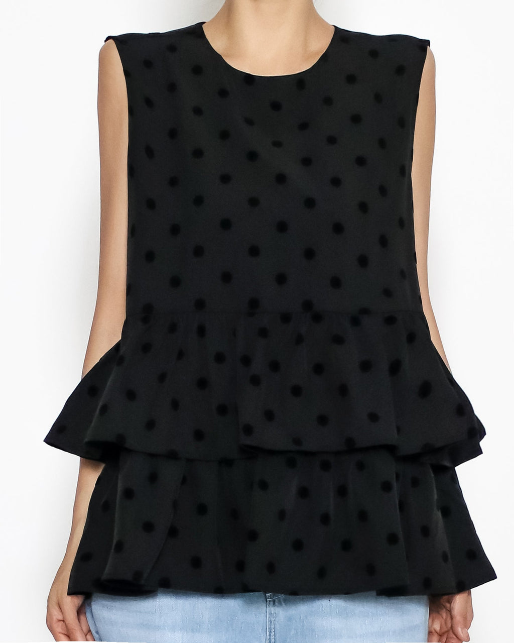 black polka dots ruffles layer vest *pre-order*