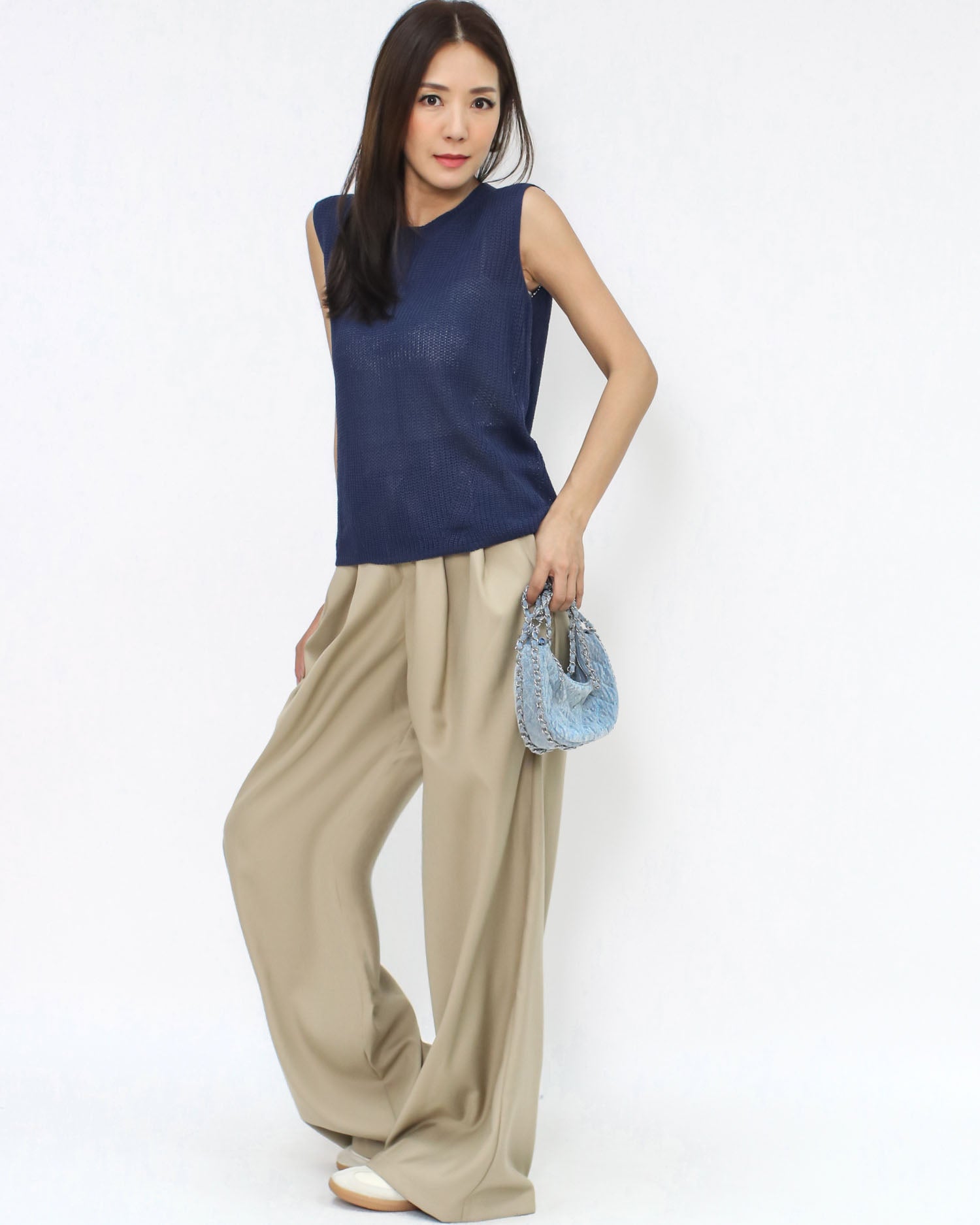 Navy fine knitted vest