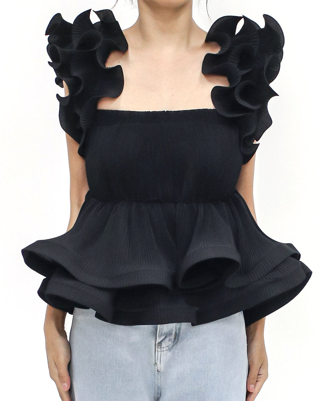 black pleats ruffles top *pre-order*