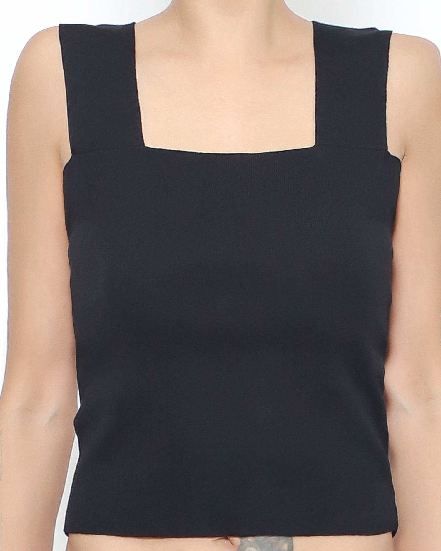 black V strappy back fine knitted vest *pre-order*