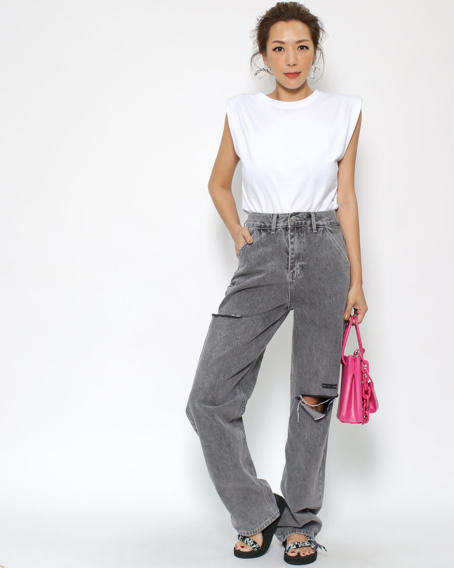 grey ripped straight legs jeans *pre-order*