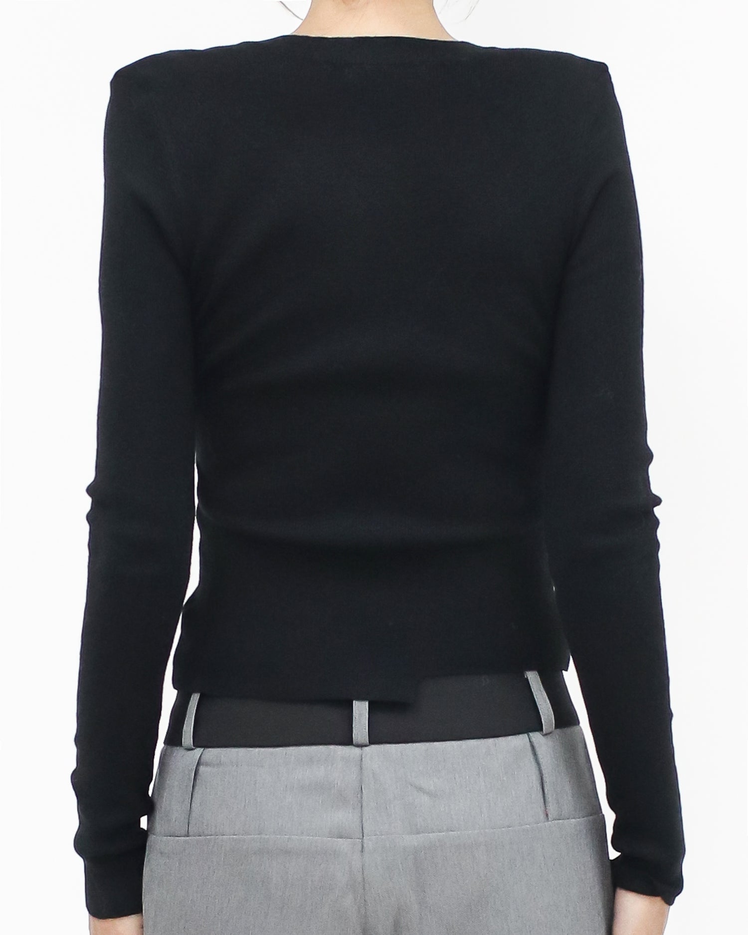 black asymmetry hem tee *pre-order*