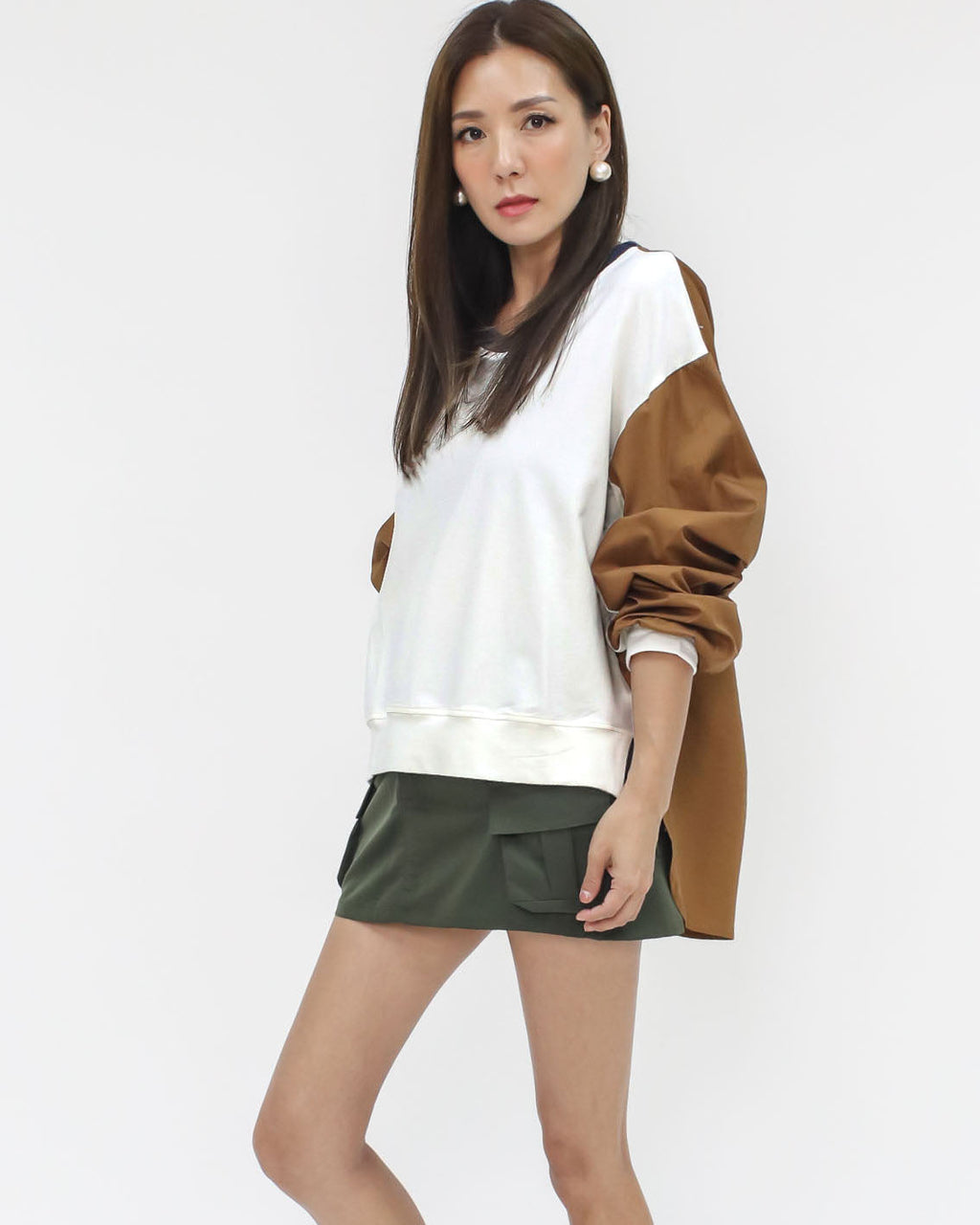 ivory cotton & brown shirt back sweatshirt *pre-order*