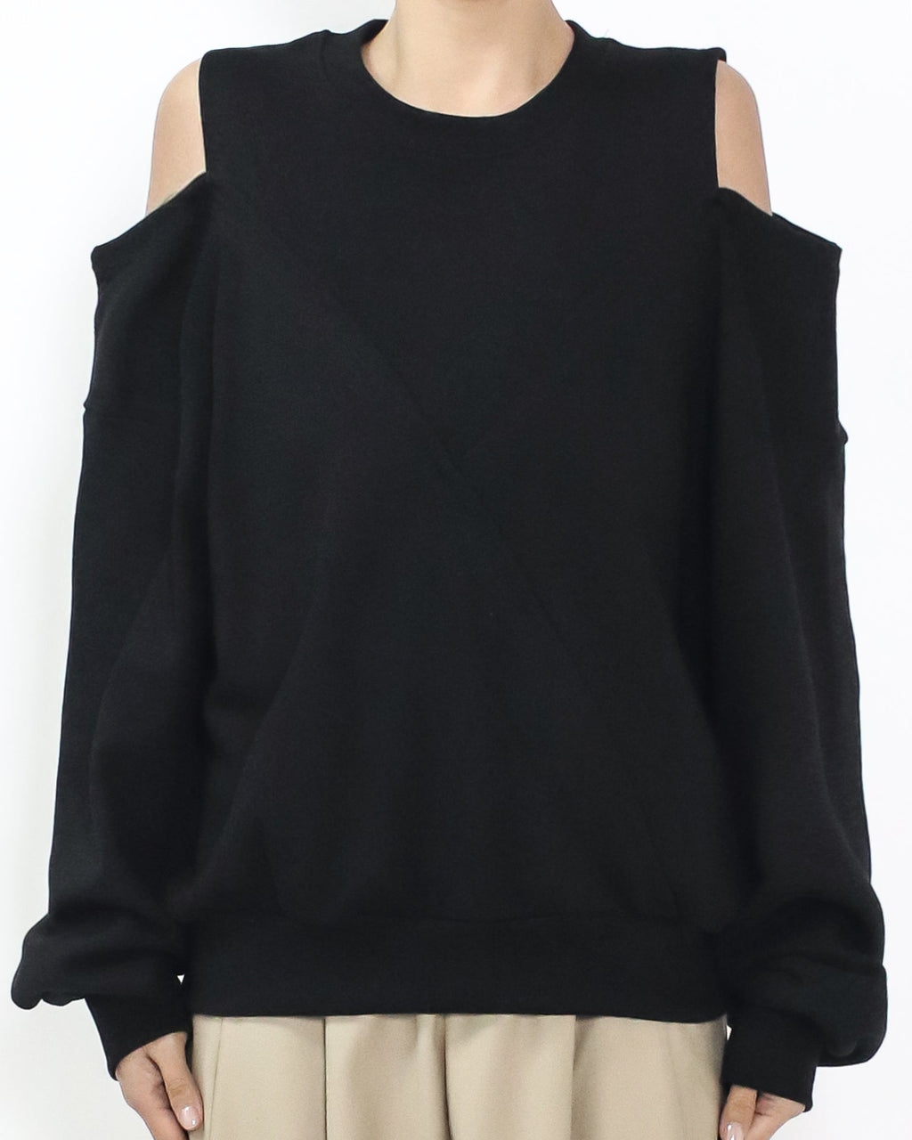 black cutout shoulders sweatshirt *pre-order*