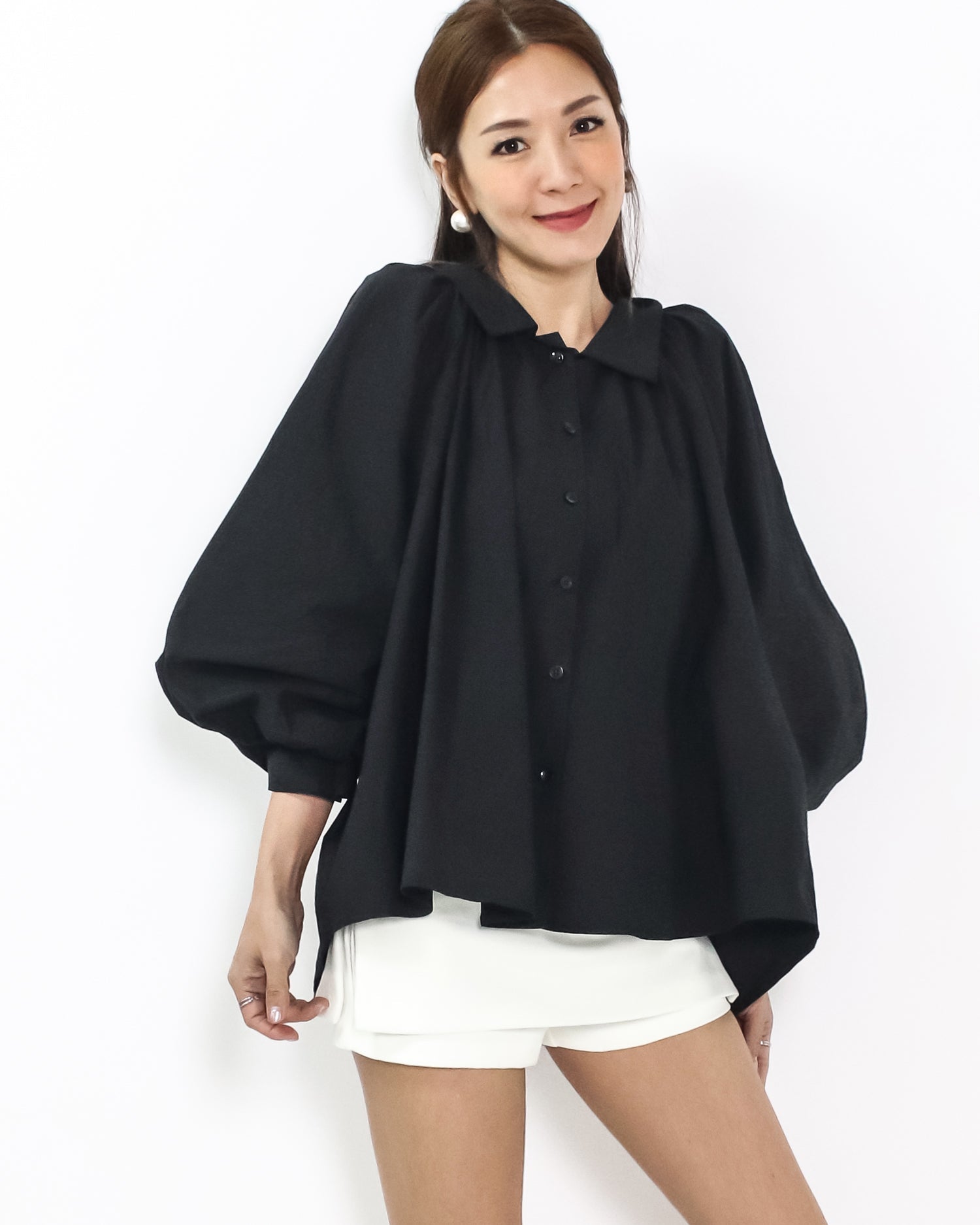 black puff sleeves flare shirt *pre-order*