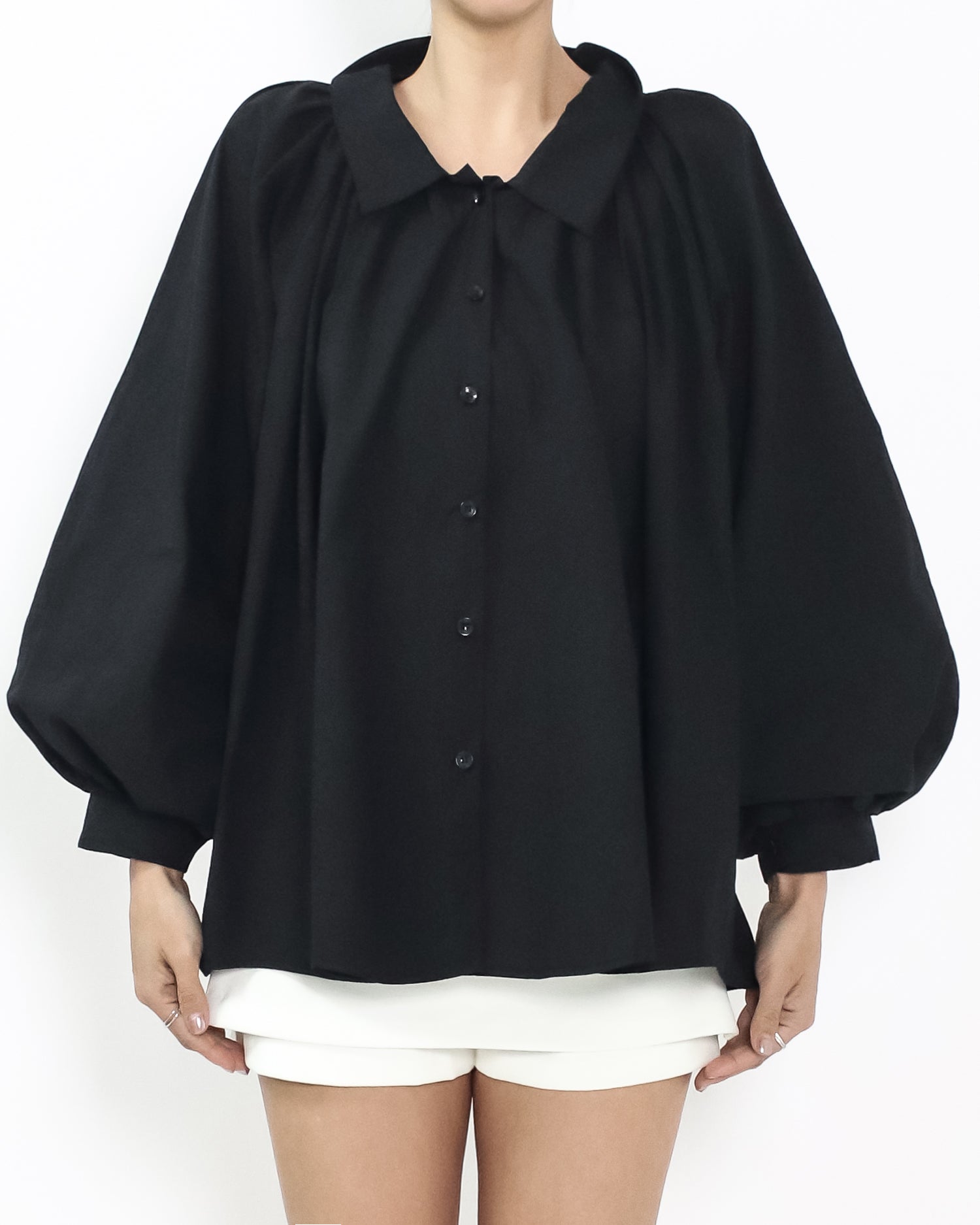 black puff sleeves flare shirt *pre-order*