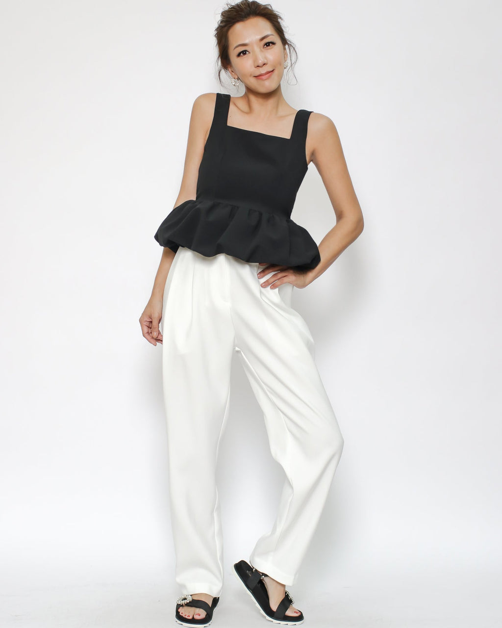 ivory crepe pleats straight pants - M