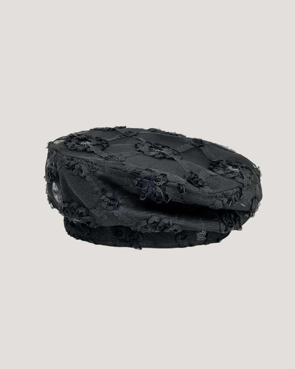 black fabric crochet flowers beret *pre-order*