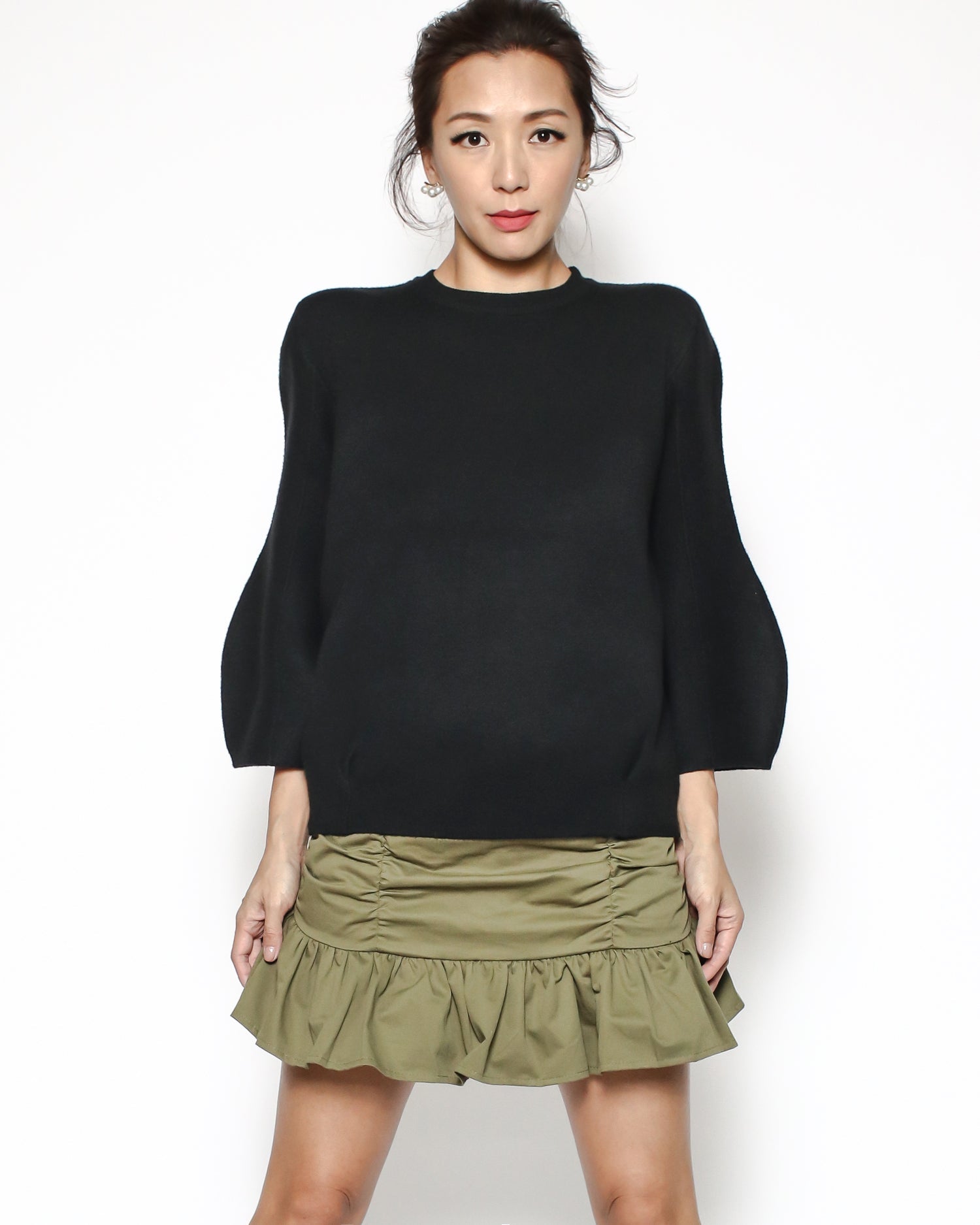 black balloon sleeves knitted top *pre-order*