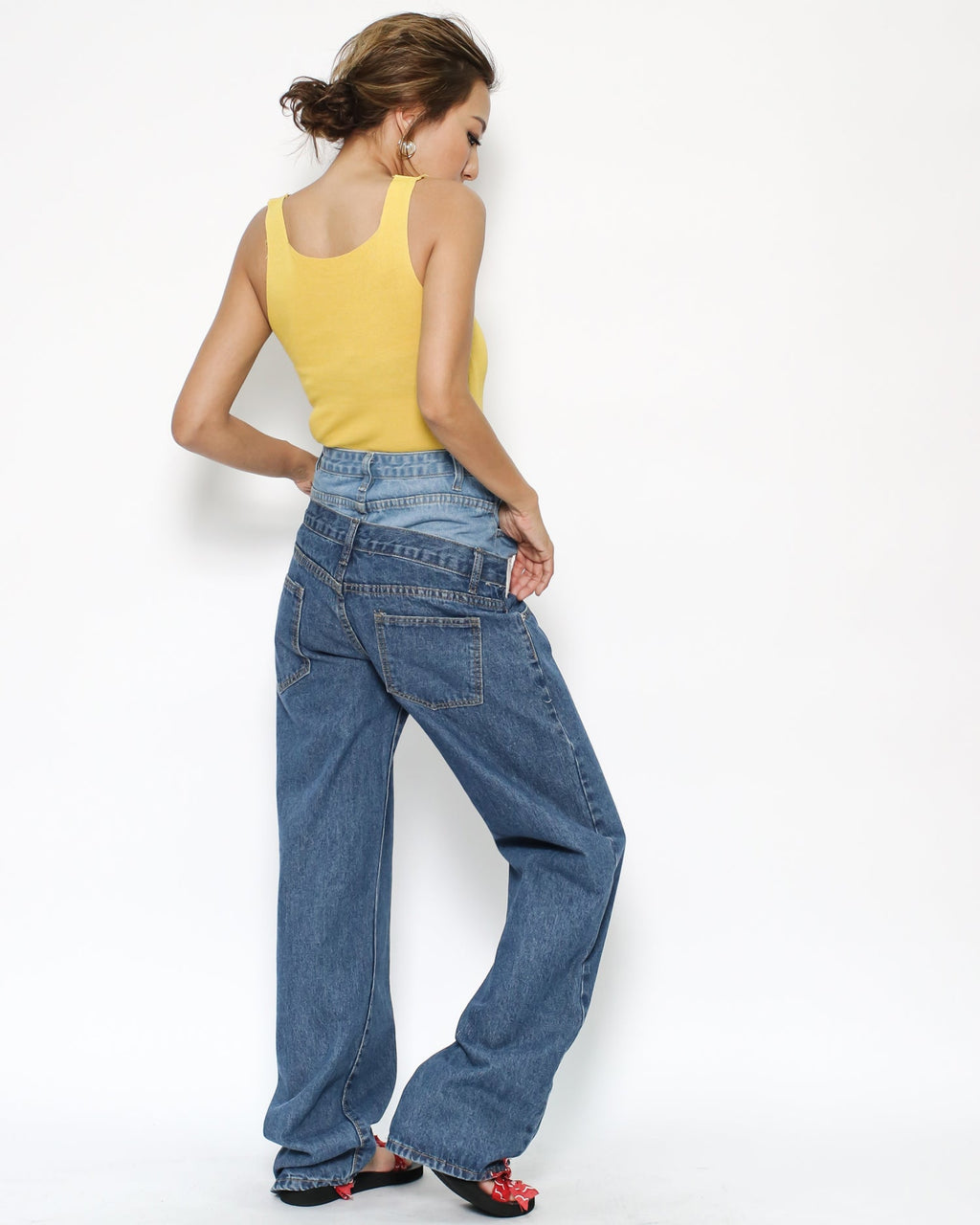 yellow basic fine knitted vest *pre-order*